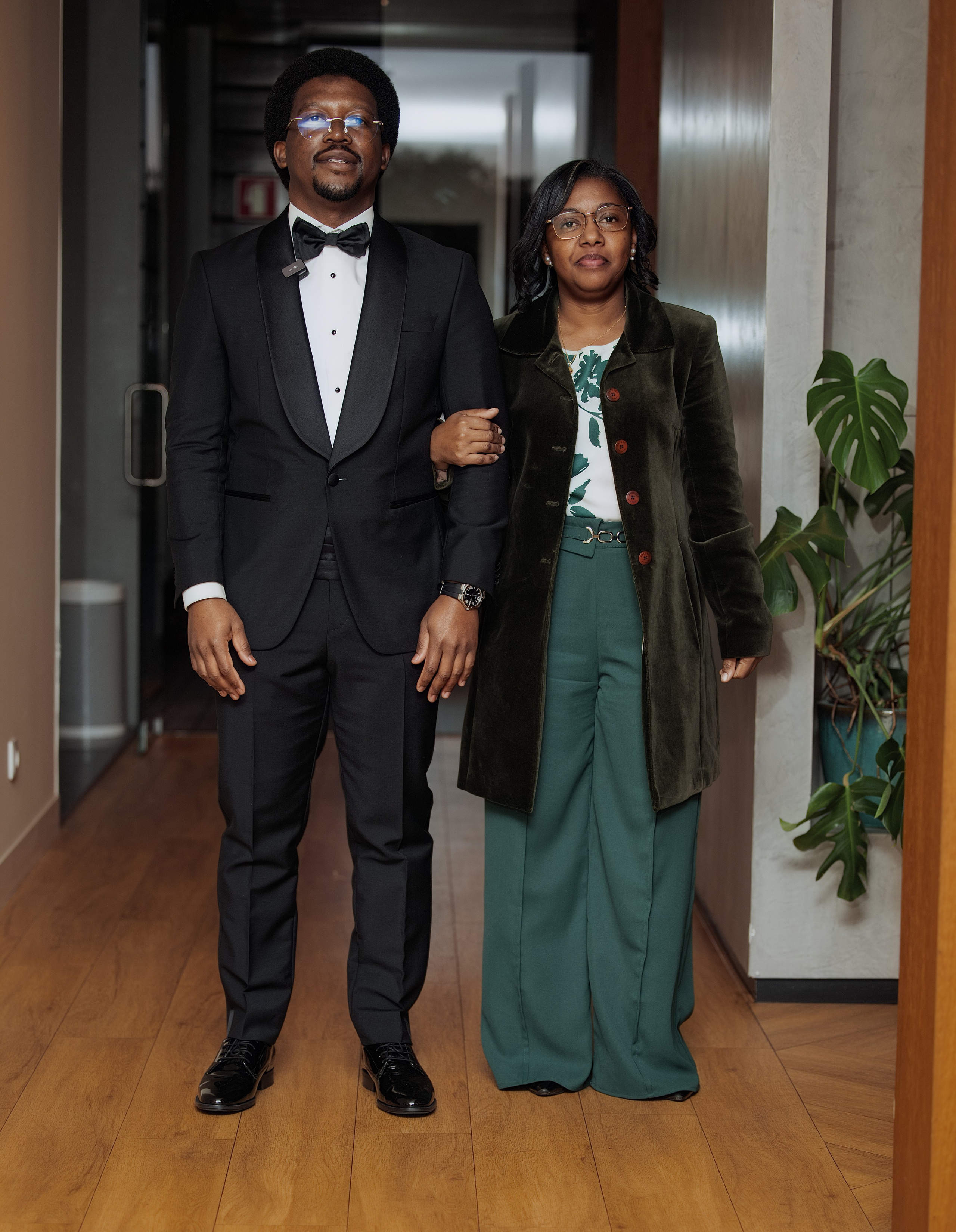 Nawik e Ethson. Fazemos o seu casamento ser lembrado por gerações