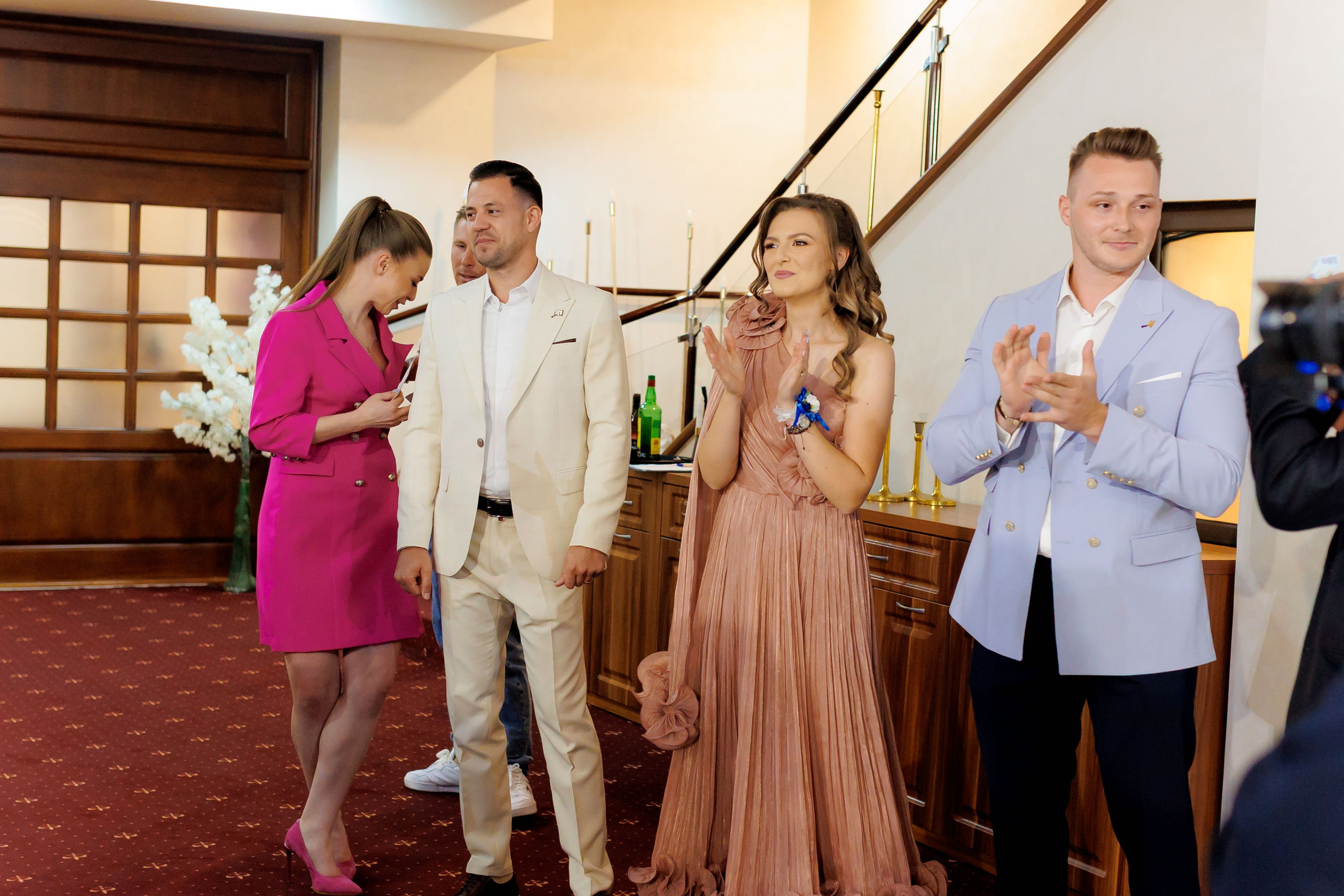 Loredana & Emilian – Ziua Nunții | Videografie - fotografie Botez Suceava, Iași, Botoșani. Servicii foto-video profesionale, pentru momente de neuitat