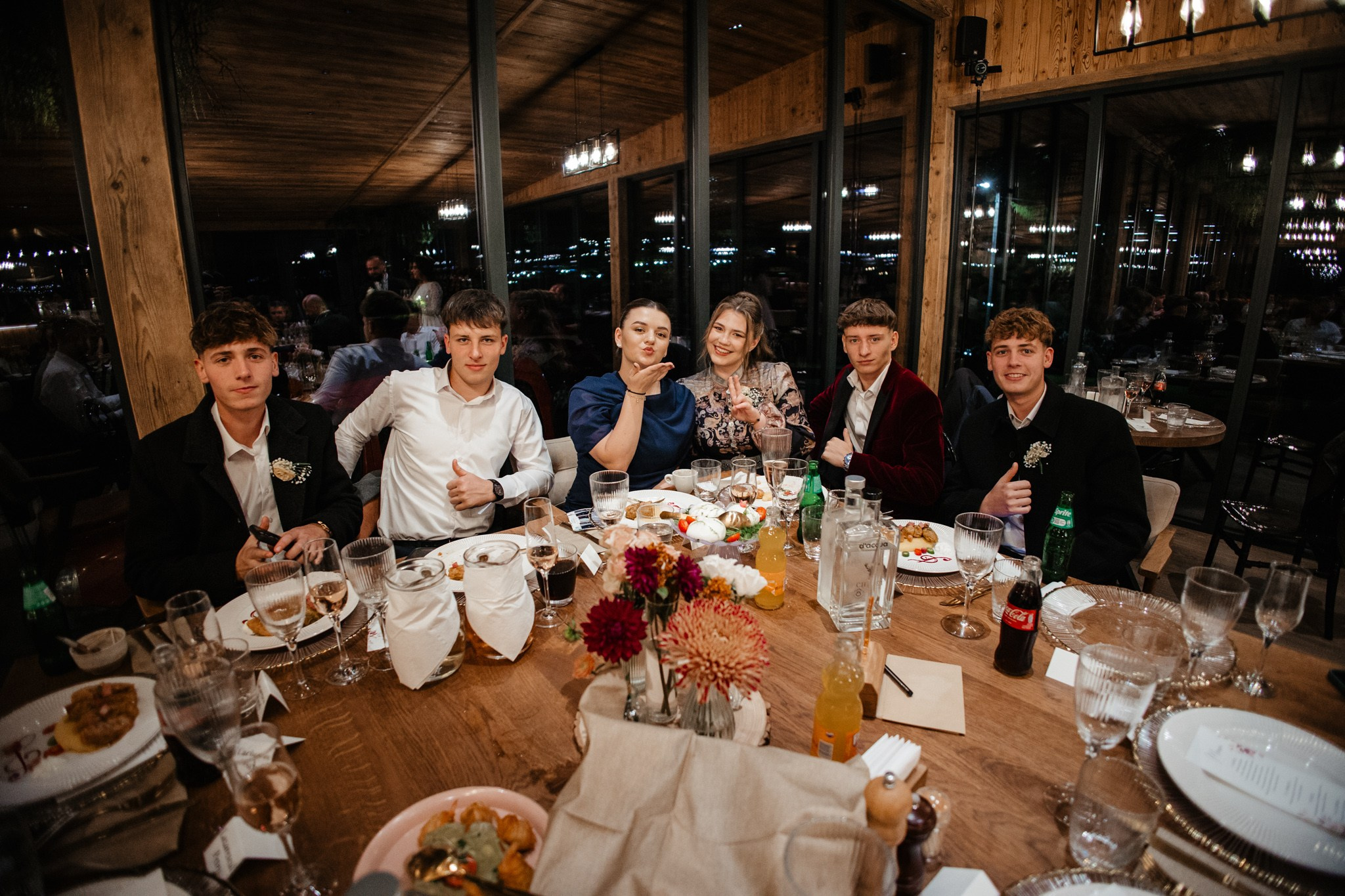 Nunta de Poveste la Sucevița: Cristi și Andreea. Servicii foto-video profesionale, pentru momente de neuitat