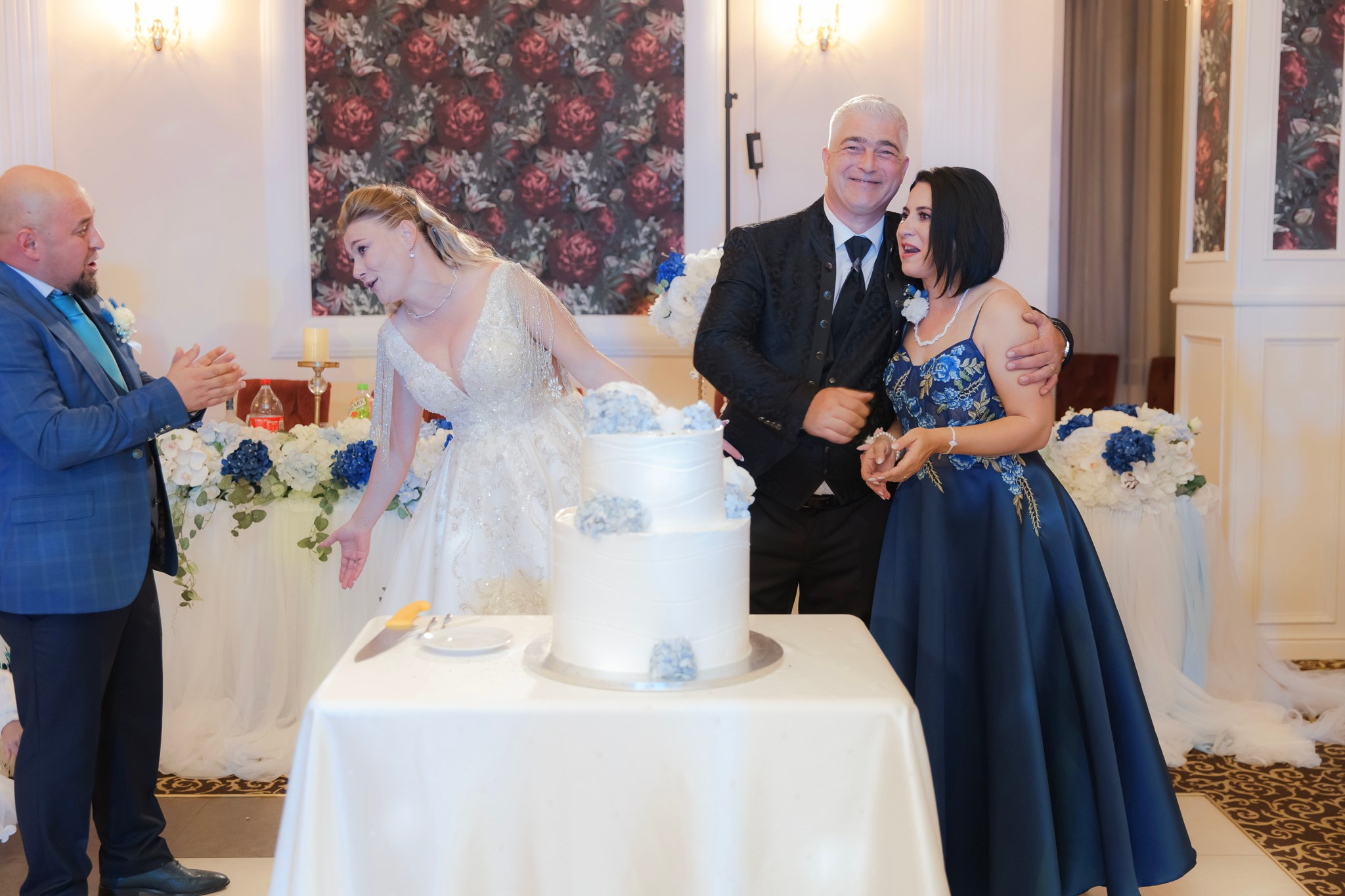 Mihai & Oana. Servicii foto-video profesionale, pentru momente de neuitat