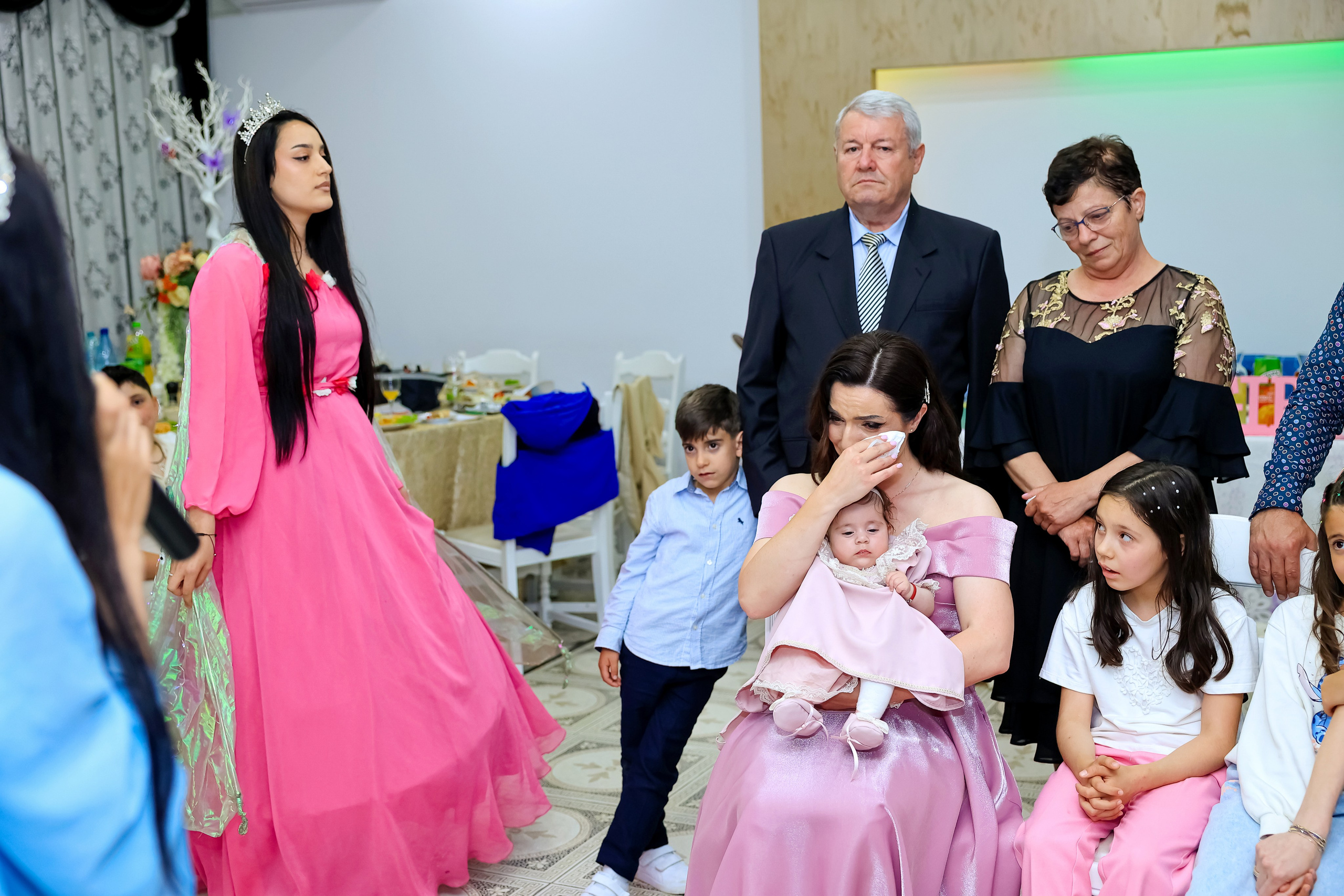 Iris Stefania. Moments By Gub