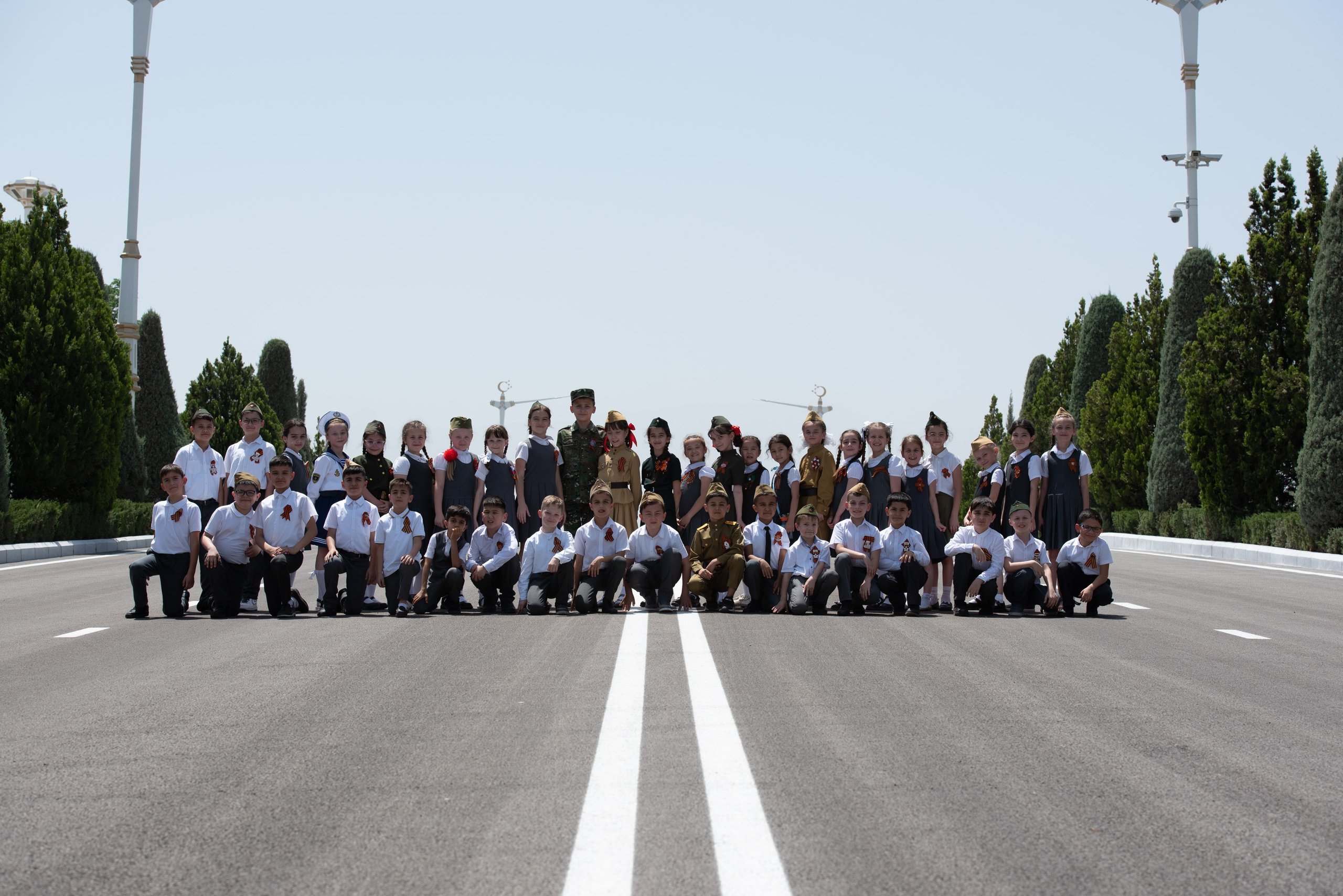 Вечный огонь 2"А» класс. Ваш фотограф в Ашхабаде Гамлет Осипов