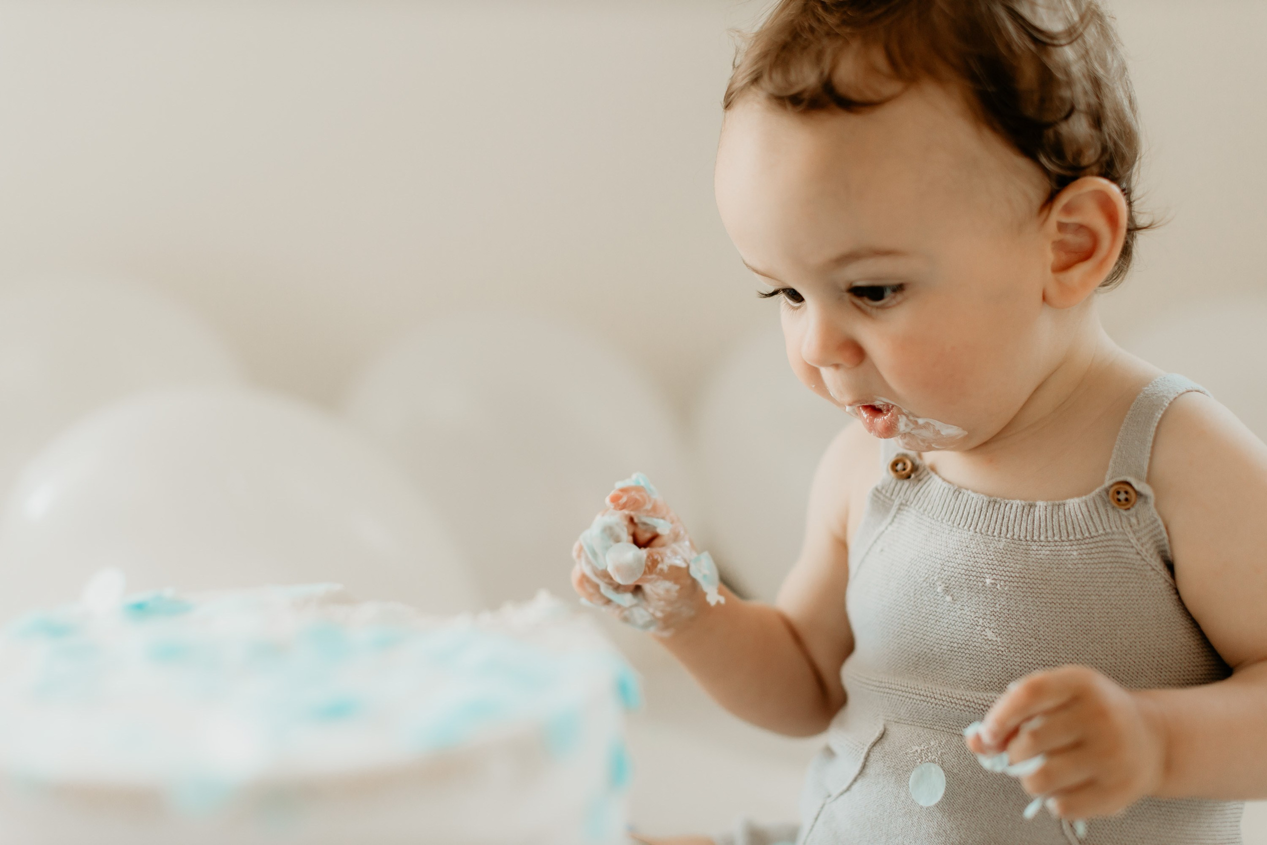 Cake Smash Session. Family and children photographer in Belgrade Milja Ciric