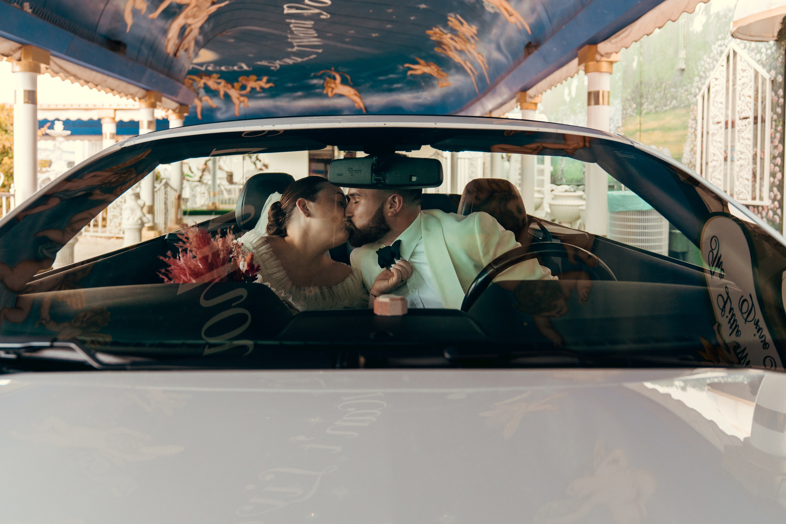 Cassie&Jimmy. Wedding & elopement photographer Viktoriya Kravtsov. Las Vegas