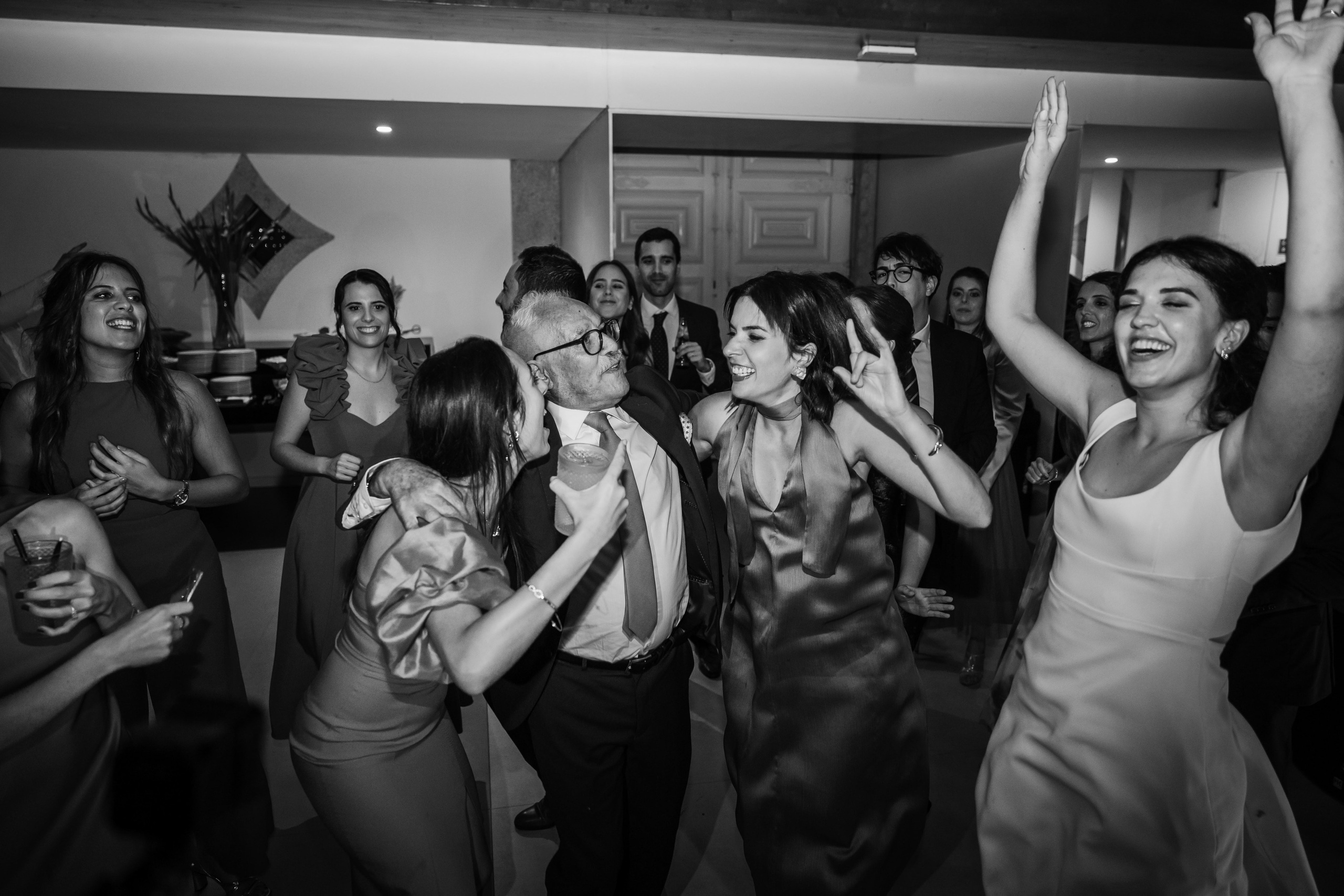 Camila & João at Palacio da Igreja Velha — Guimarães. Lisbon Wedding Photographer | Timeless Documentary Wedding Photography