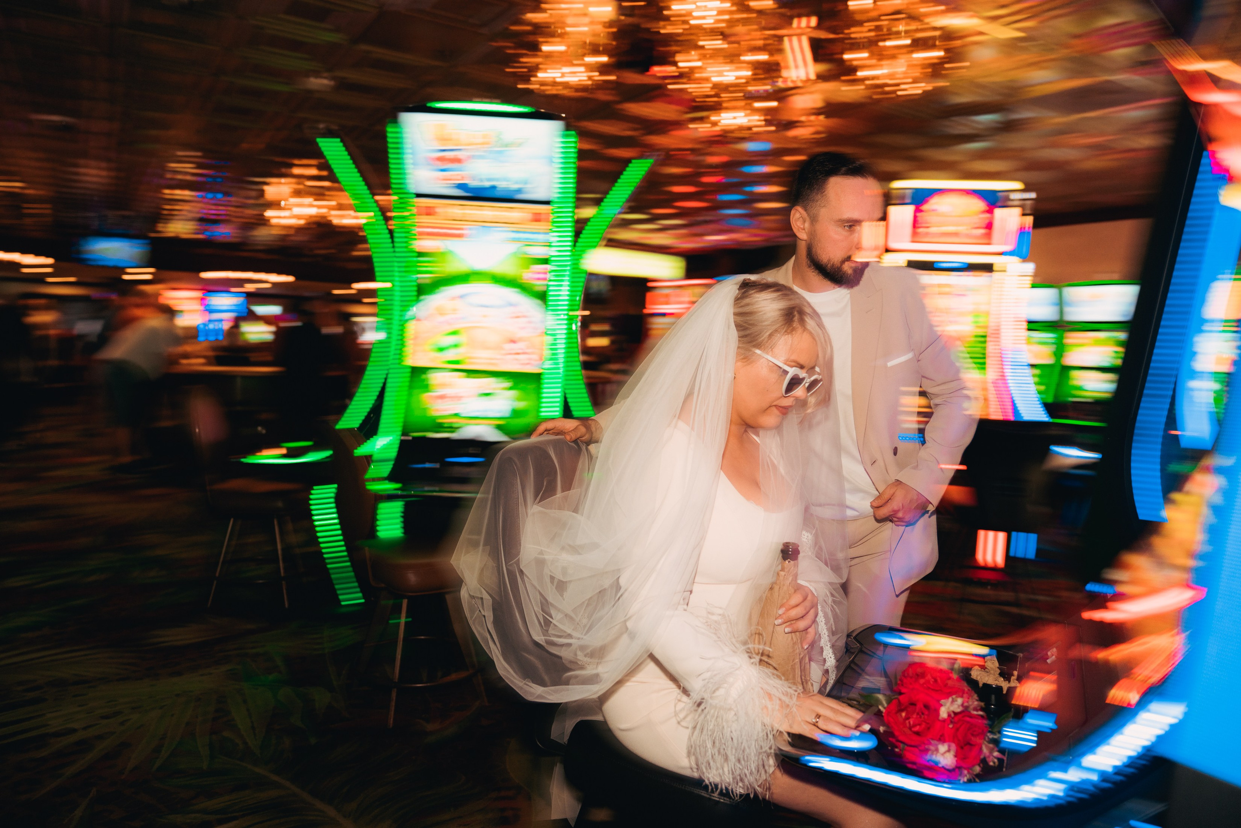 Justyna&Karol. Wedding & elopement photographer Viktoriya Kravtsov. Las Vegas