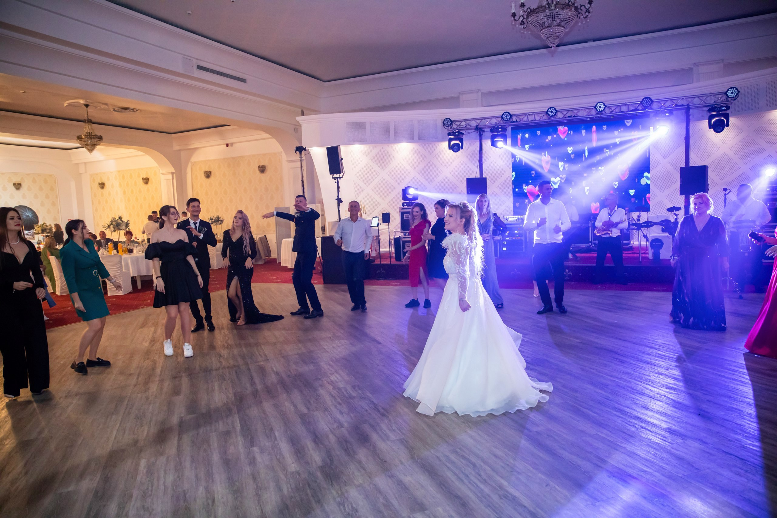 Andrei & Oana – Fotograf Nuntă Botoșani | Alin Chirilă – Povestitor prin Fotografie