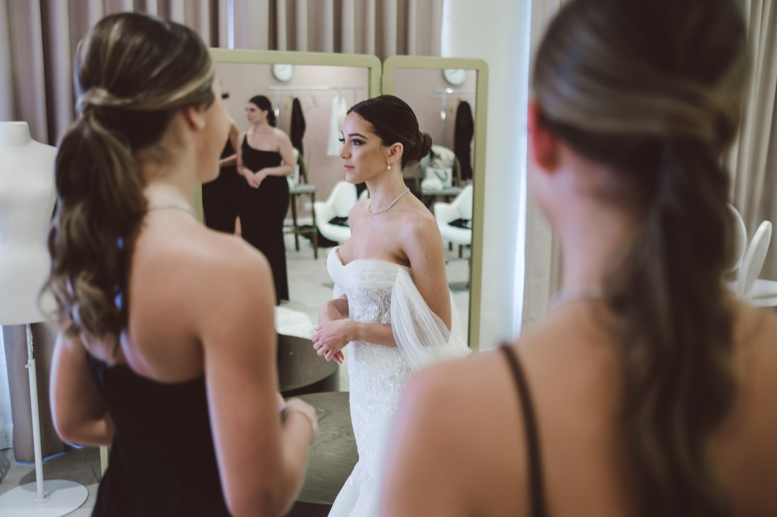 Wedding photographer and filmmaker in Dominican Republic Viktor Matiiv