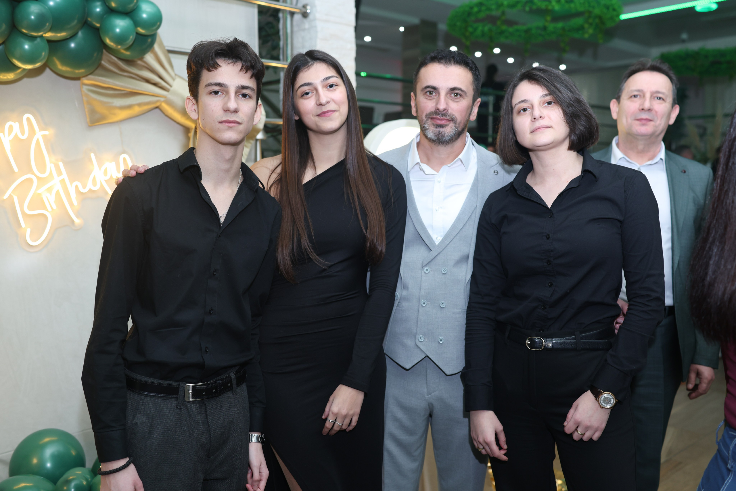 Sarin 18ti rođendan. Foto Simic Jagodina