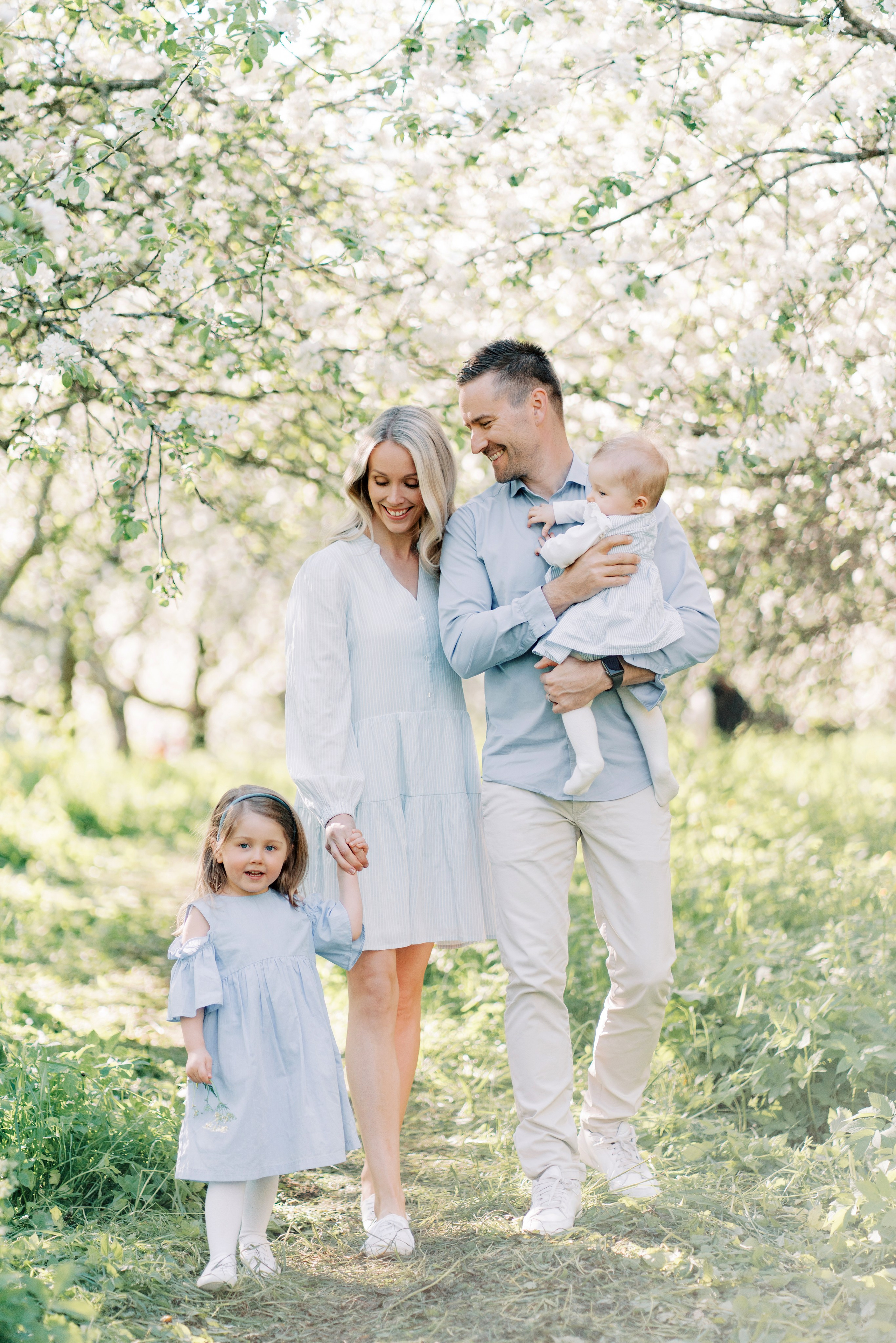 Kids Gallery. Camilla Bloom