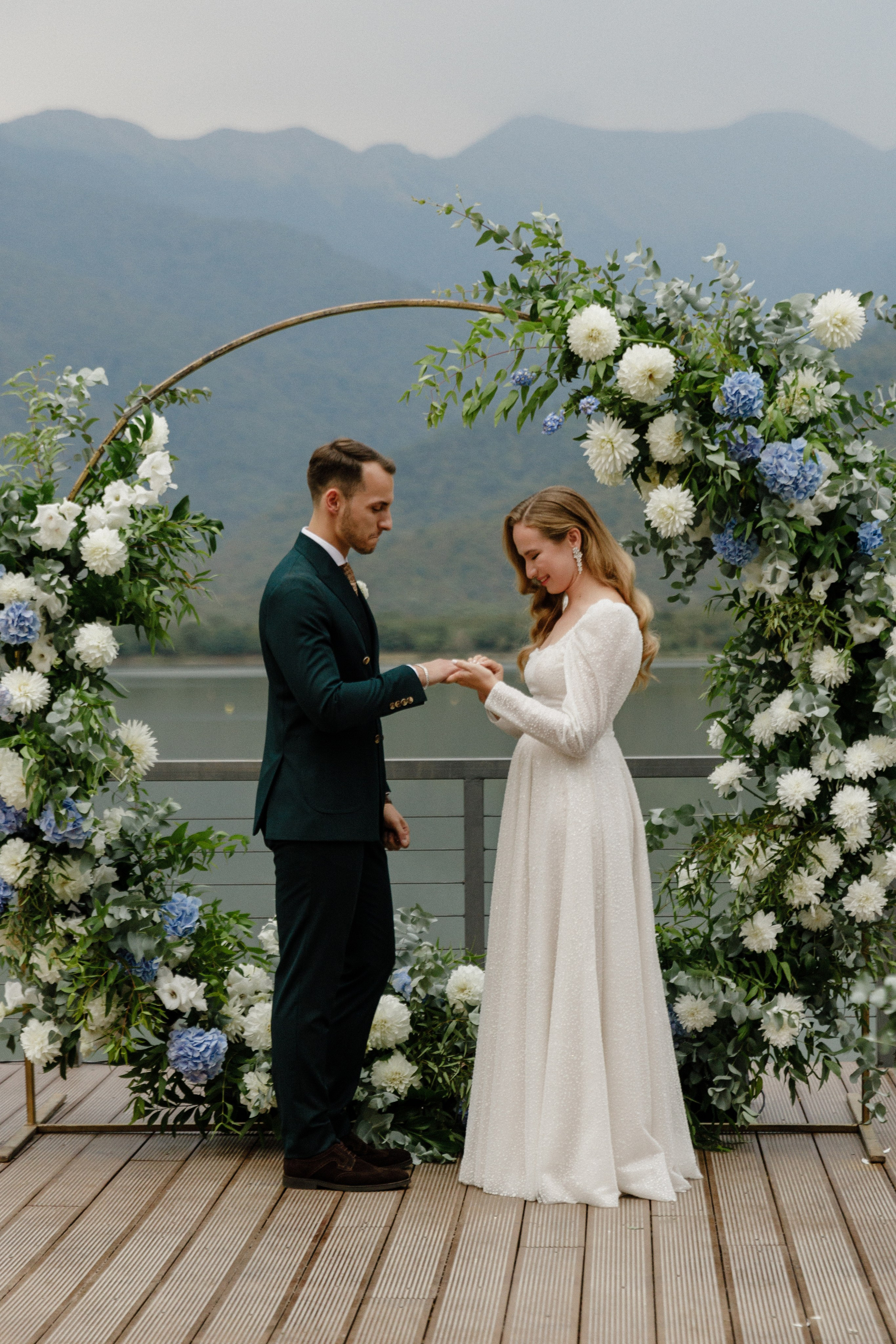 Kate & Andrey. Photographer Anna Nazarenko