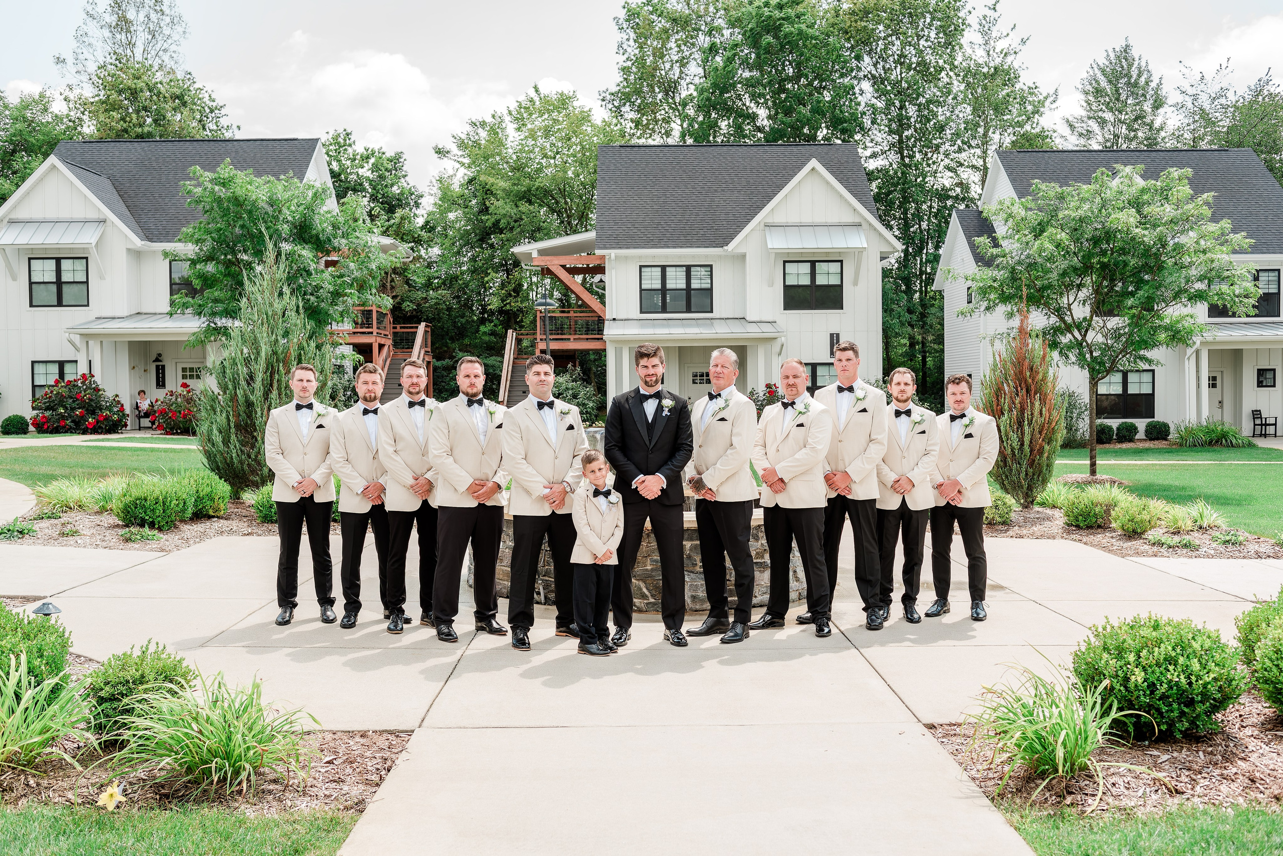 Jackie + Brad’s Wedding. Alexandria Danielle Photography | Fort Wayne & Indianapolis Wedding Photographer
