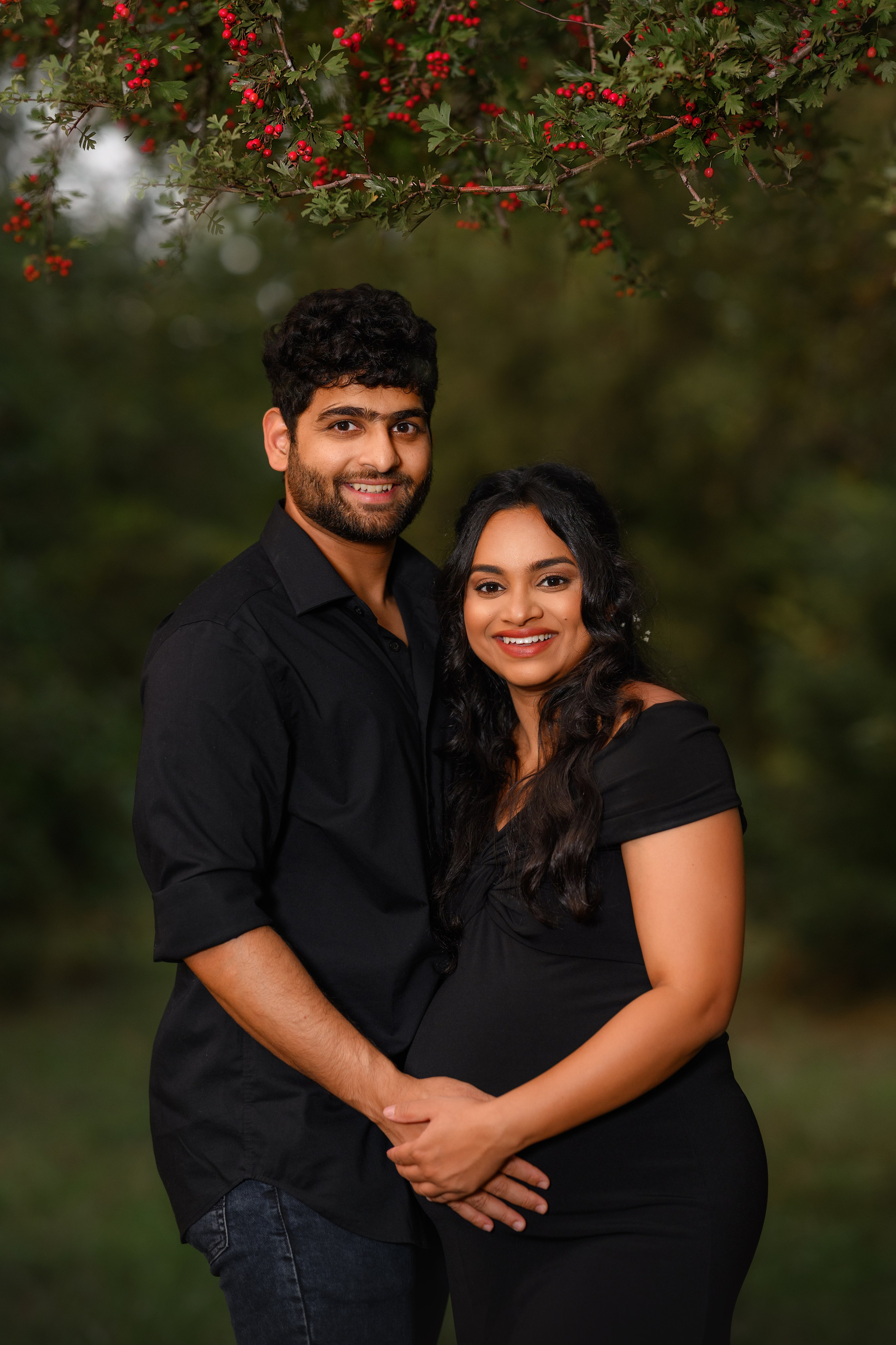 Grisha with her husband. Wedding & family photography in Seattle area. Helen Michelle photographer