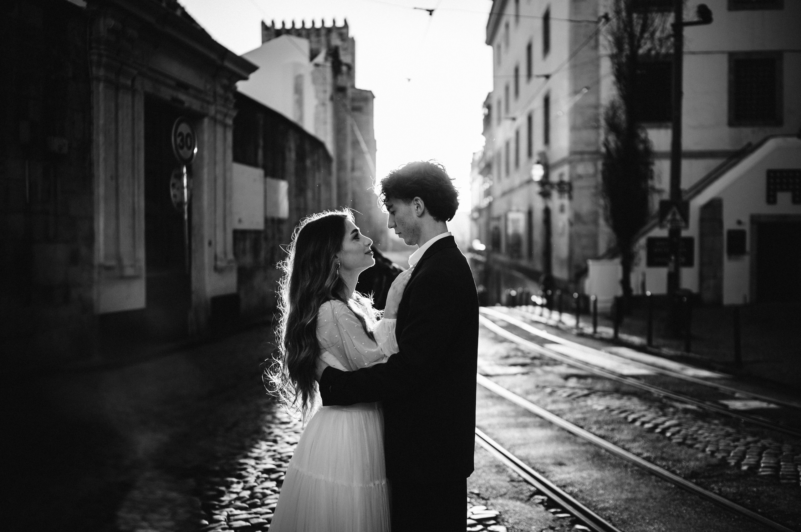 Ședință foto romantică în Lisabona – Inspirație pentru fotografiile de nuntă. Valentin Melen — wedding photographer