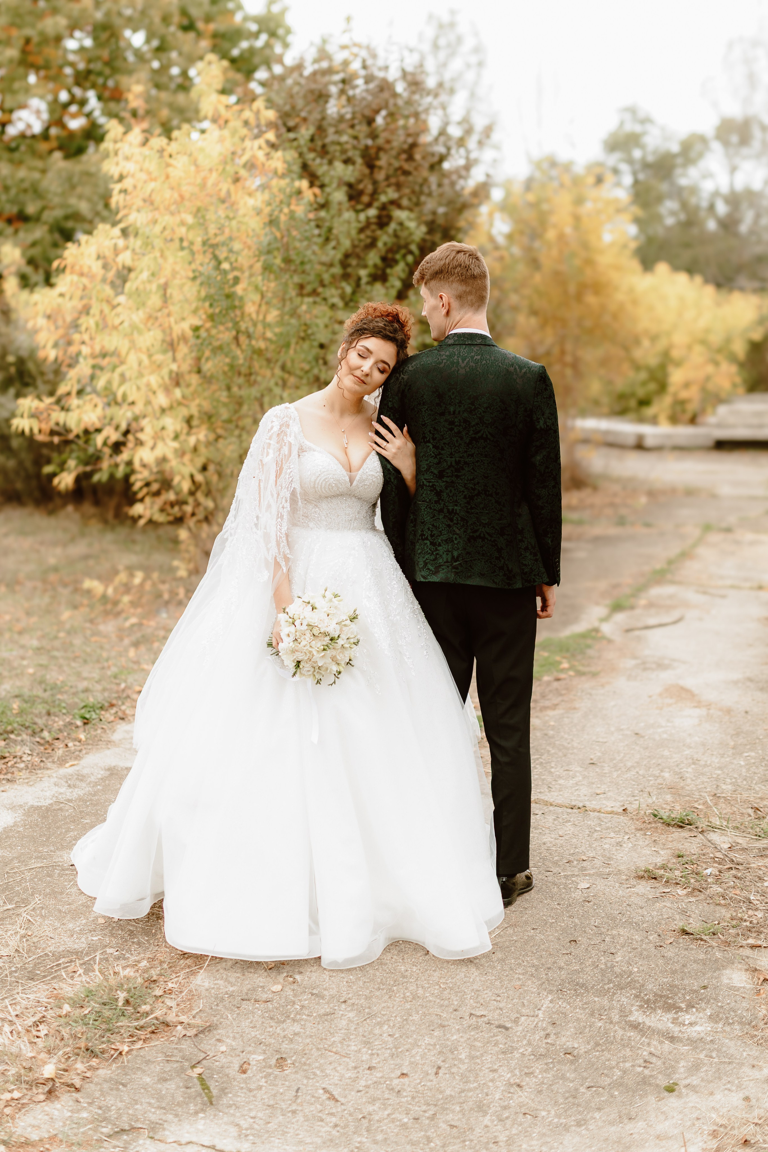 Alexandra & Adrian 🍀🧡🌿. Stefan Teodorescu — Fotograf de Nunta Ploiesti