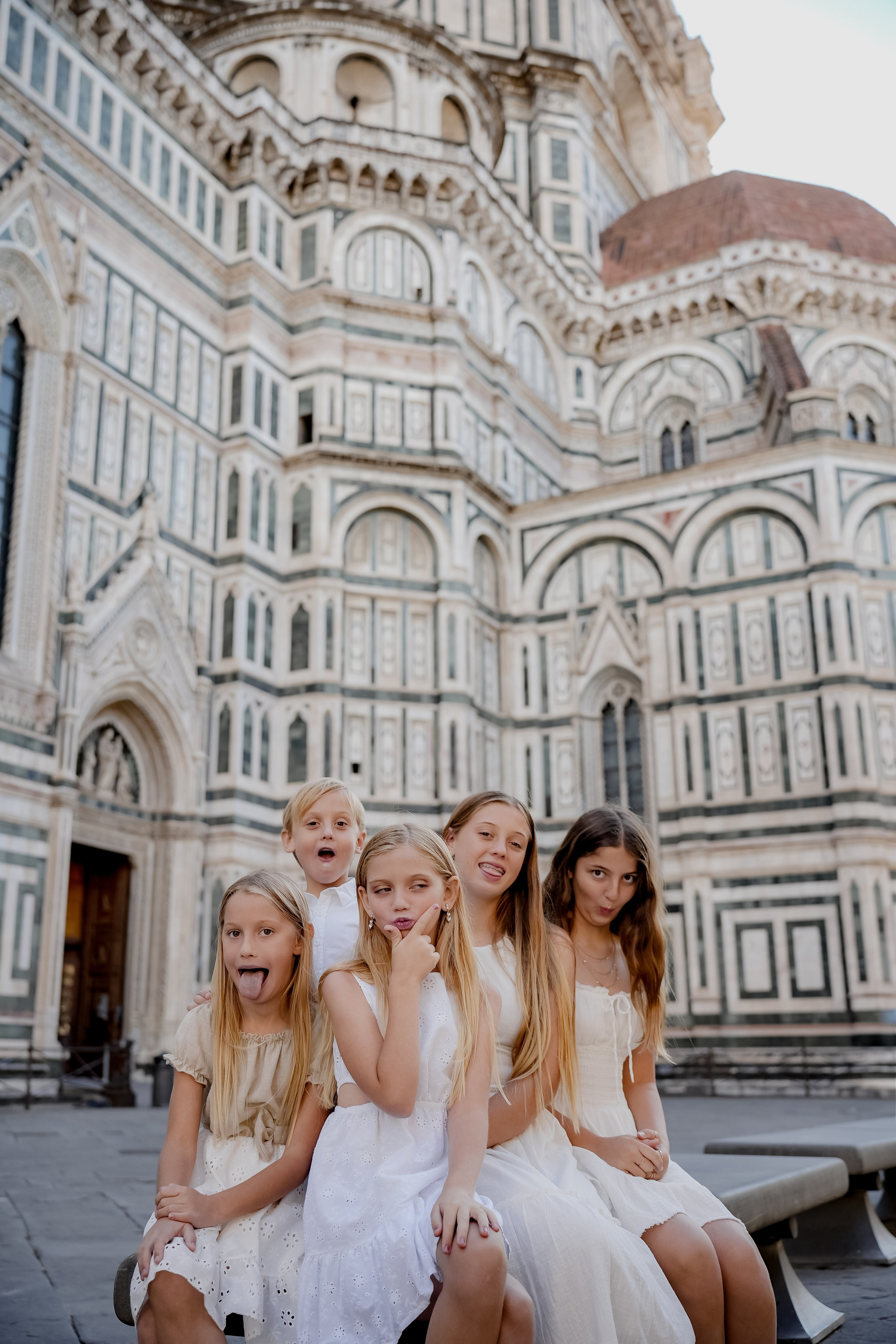 Stella & Family. Wedding Photographer in Italy