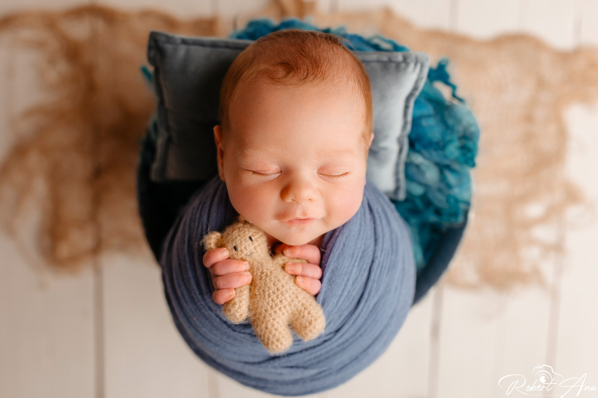 Studio Robert Ana Fotografie. Robert Blaj - Fotograf Nuntă Iași