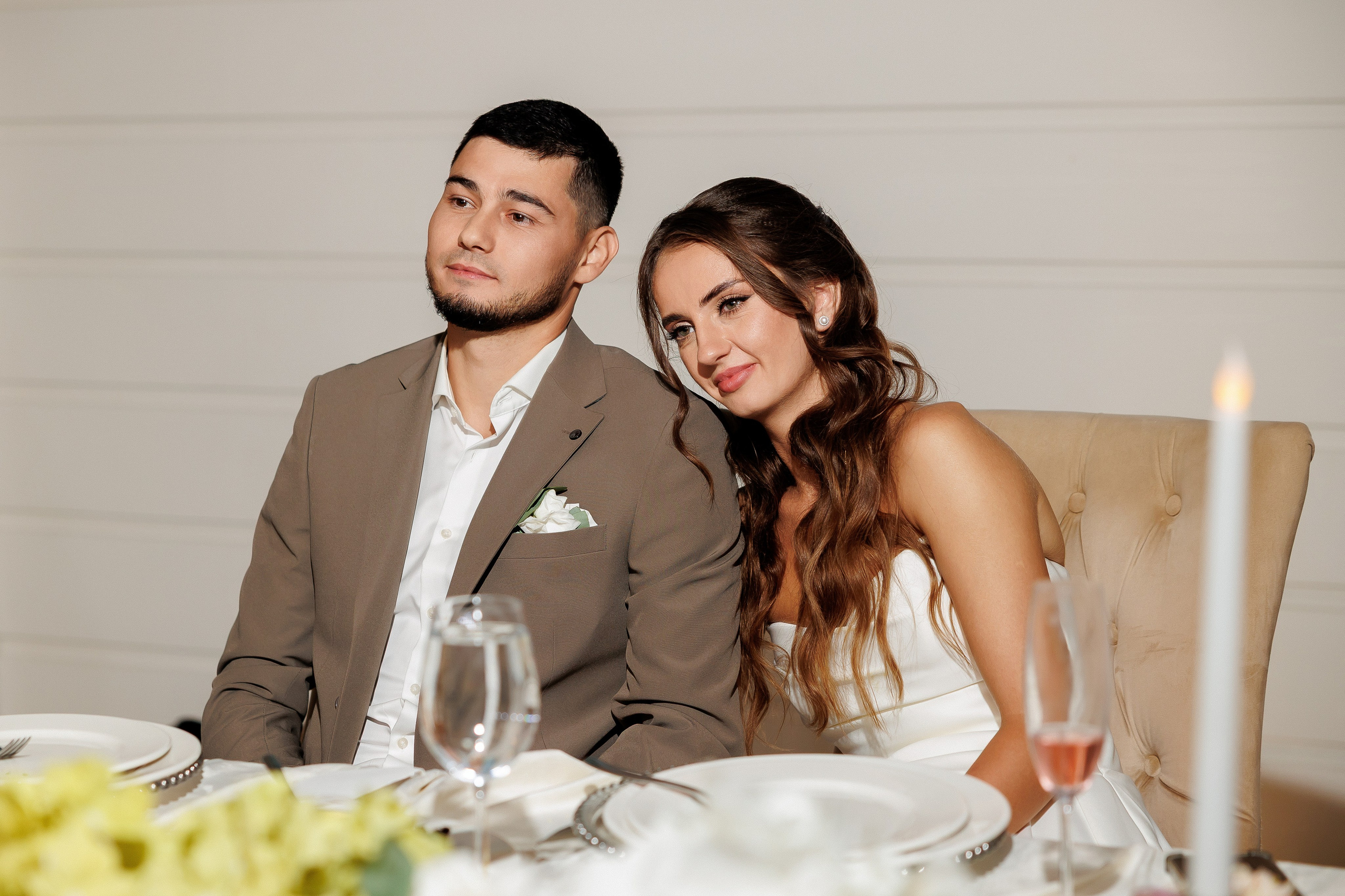 Eugen & Livia — Grand Elysee — Wedding Day. Servicii Foto și Video 067188353