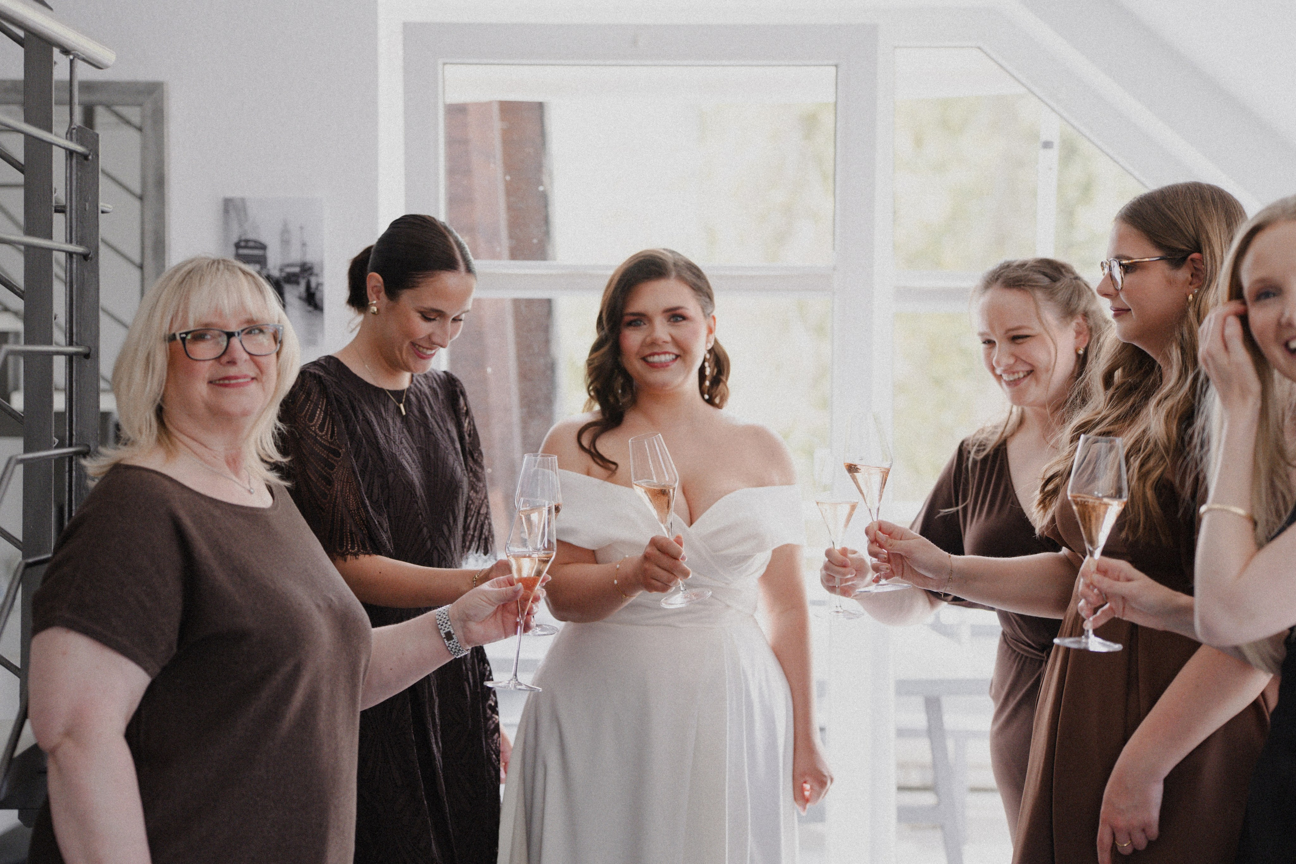Jessica & Felix I Gesellschaft Harmonie Bochum. Hochzeitsfotografin Bochum | Halyna Reiche Fotografie NRW