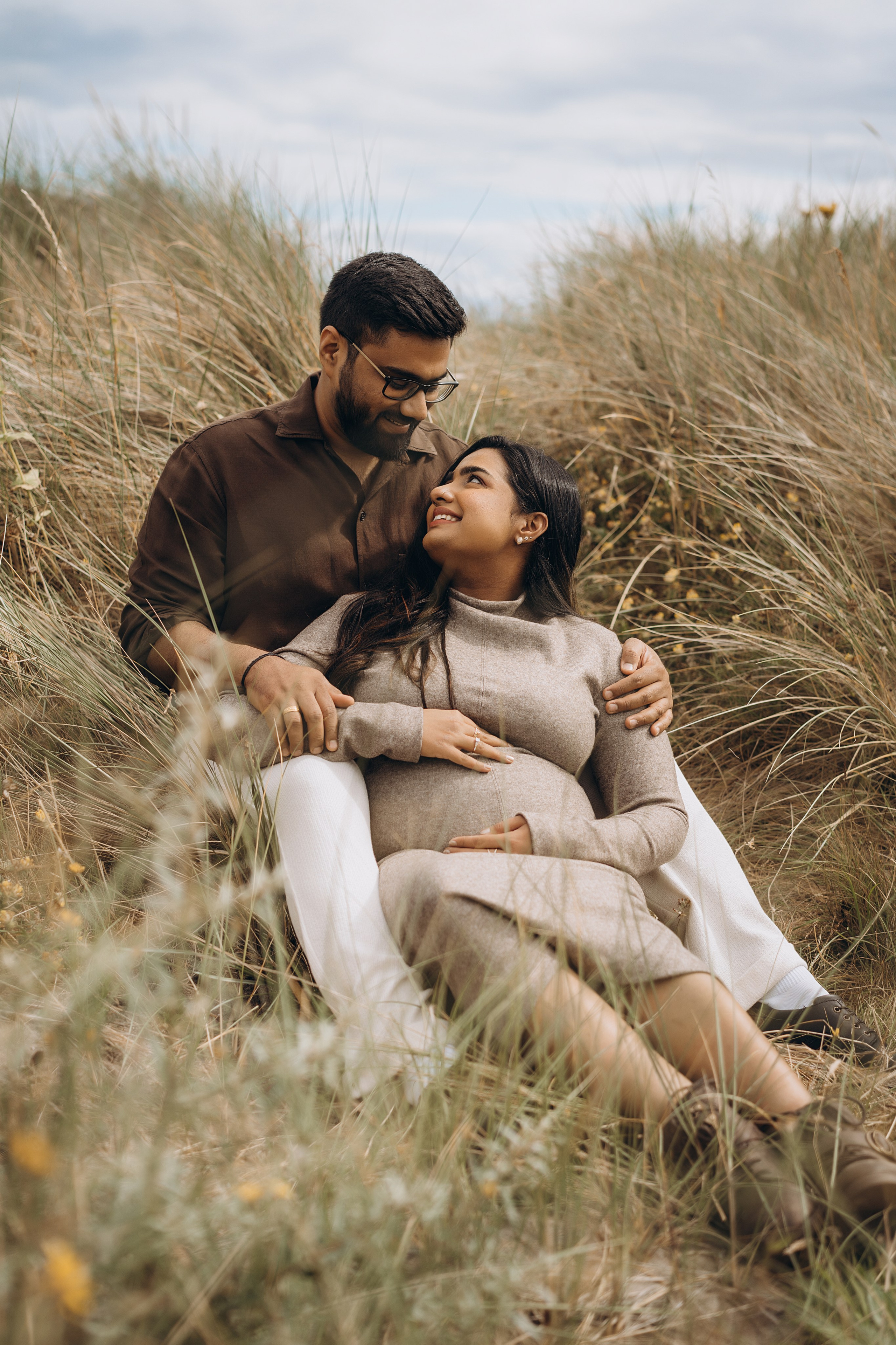 Meera: Bull island. Maternity/Love story/Wedding photographer