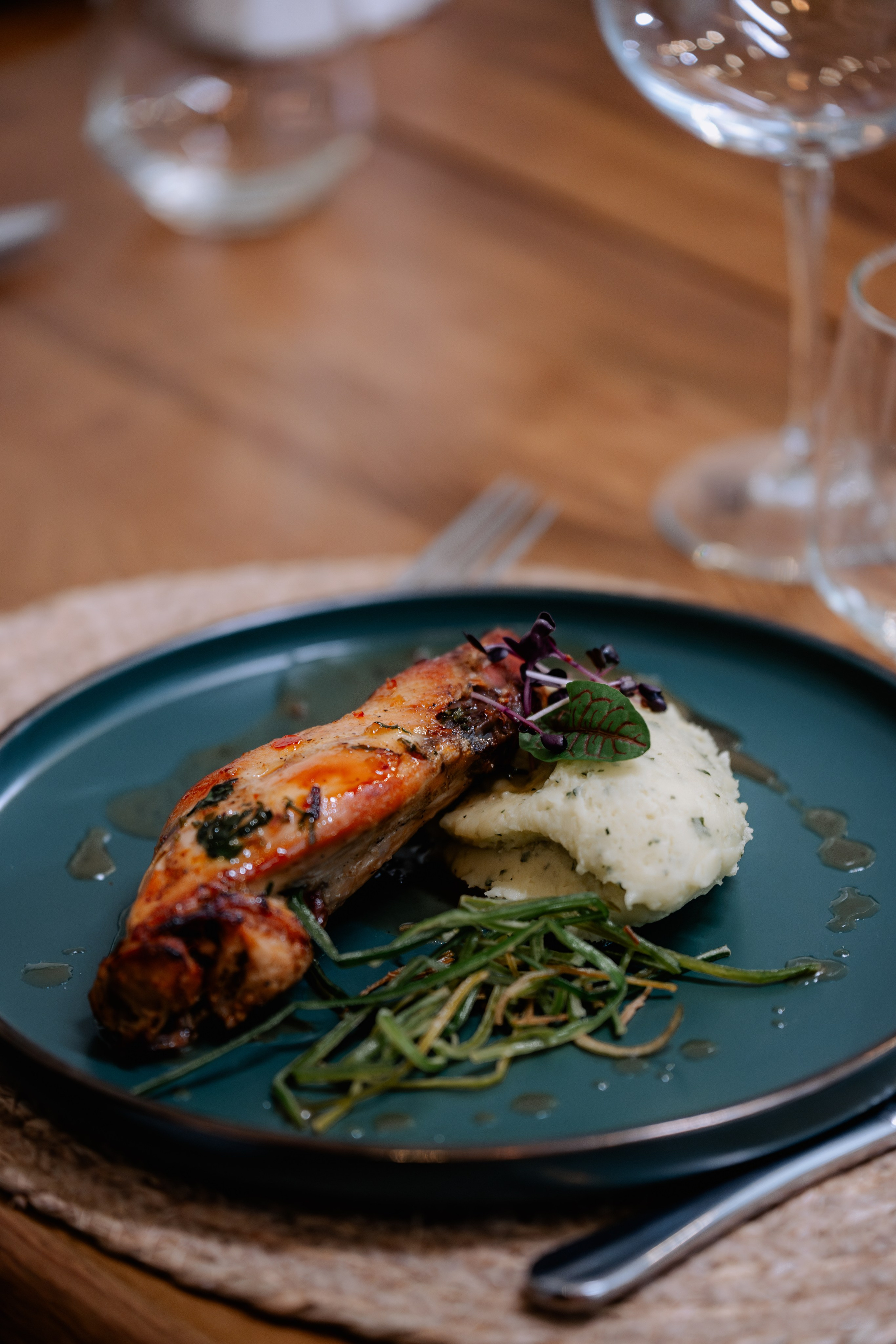 Chalette Gourmet. Proud Vision Weddings | Wedding Photography & Film — Servicii profesionale Foto Video Nunta Iasi