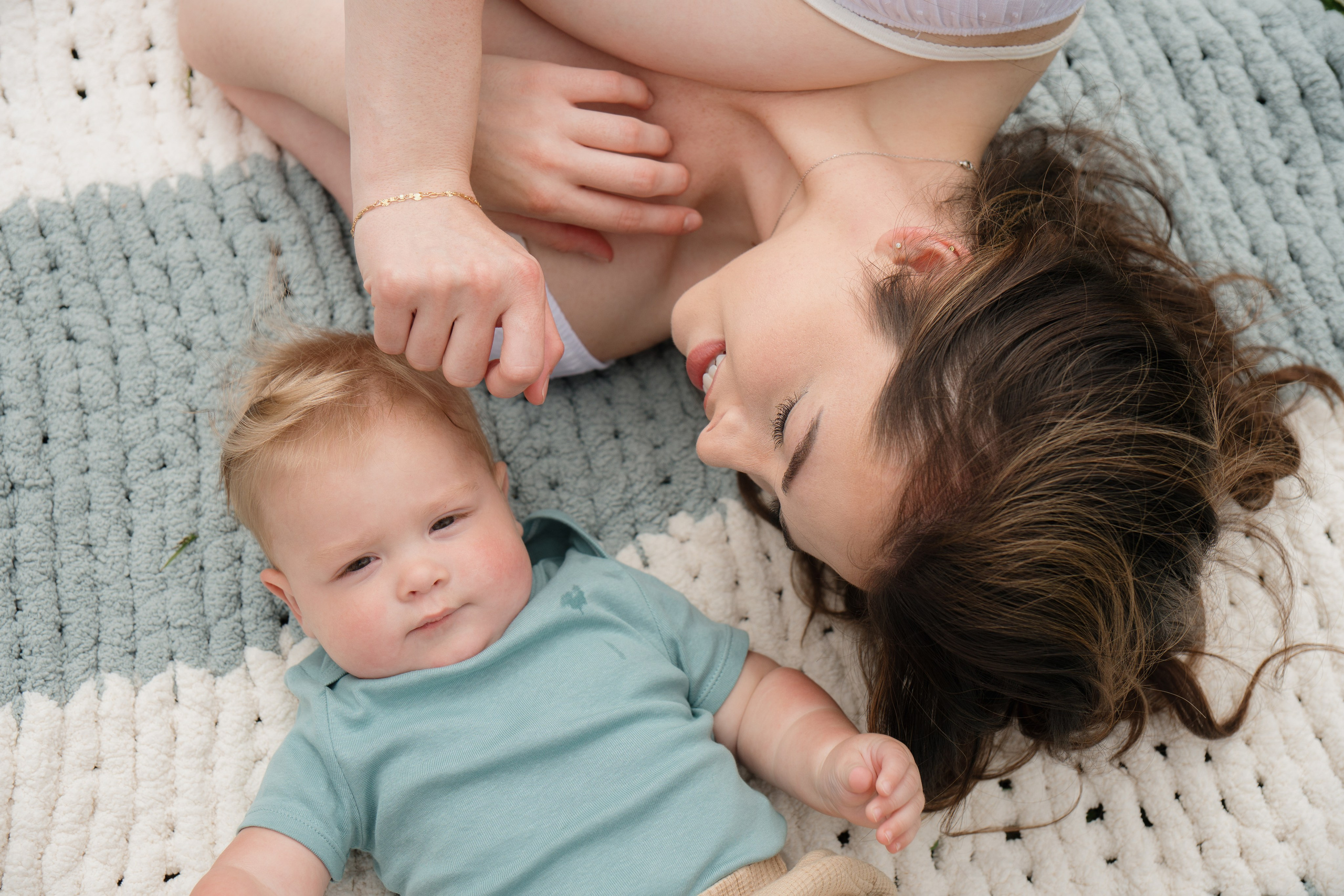 Austin’s family. Photographer in Washington Sophia D