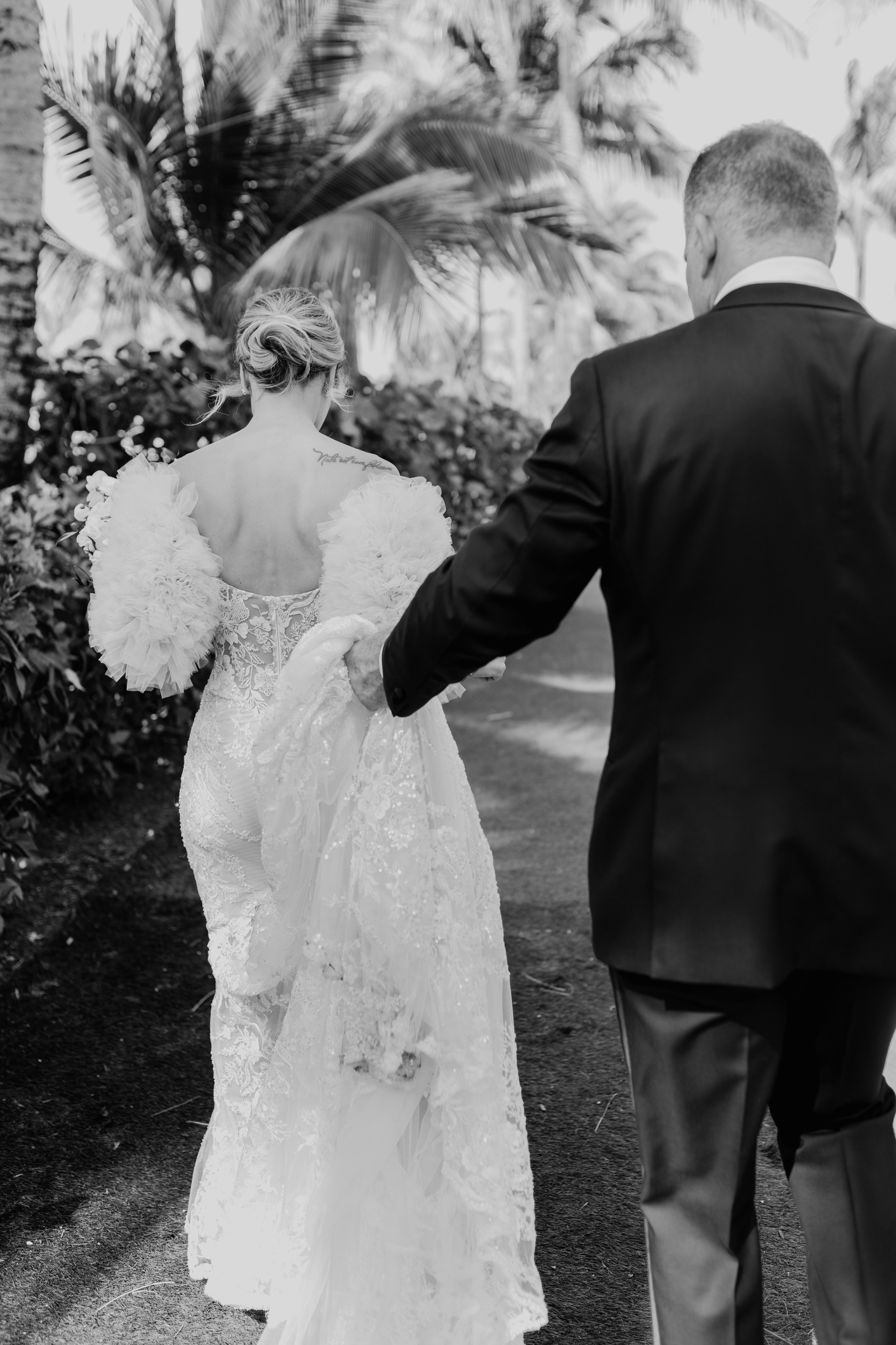 Diana and Filippe Bahamas Wedding. Family and Event photographer in Homestead and Miami areas of Florida