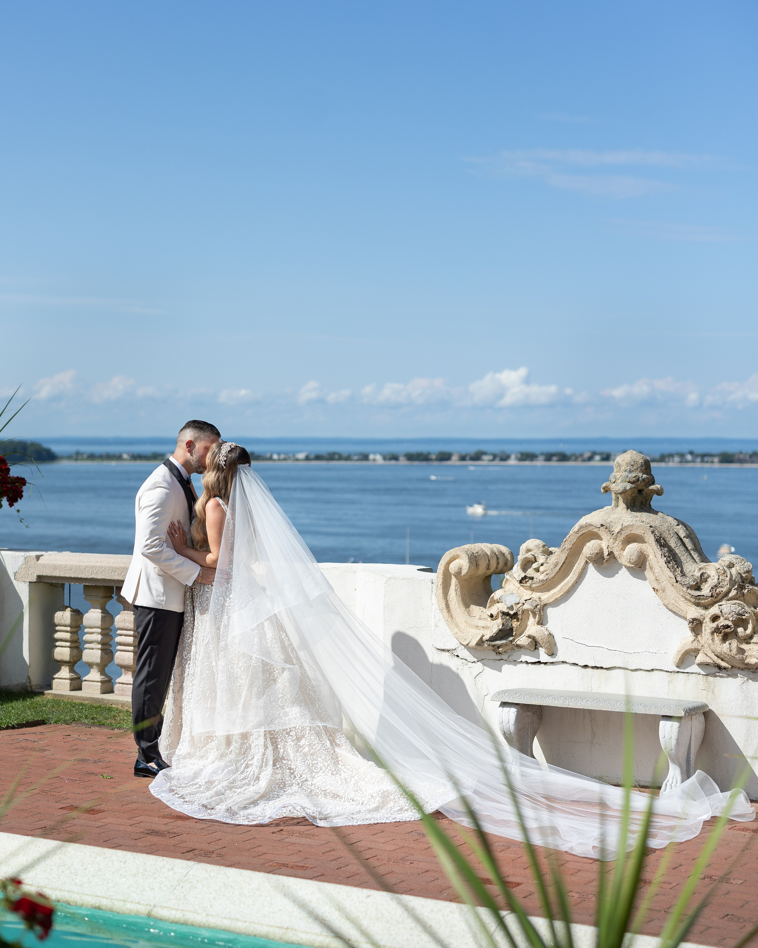 Alexa & Darren. Wedding Photo & Video