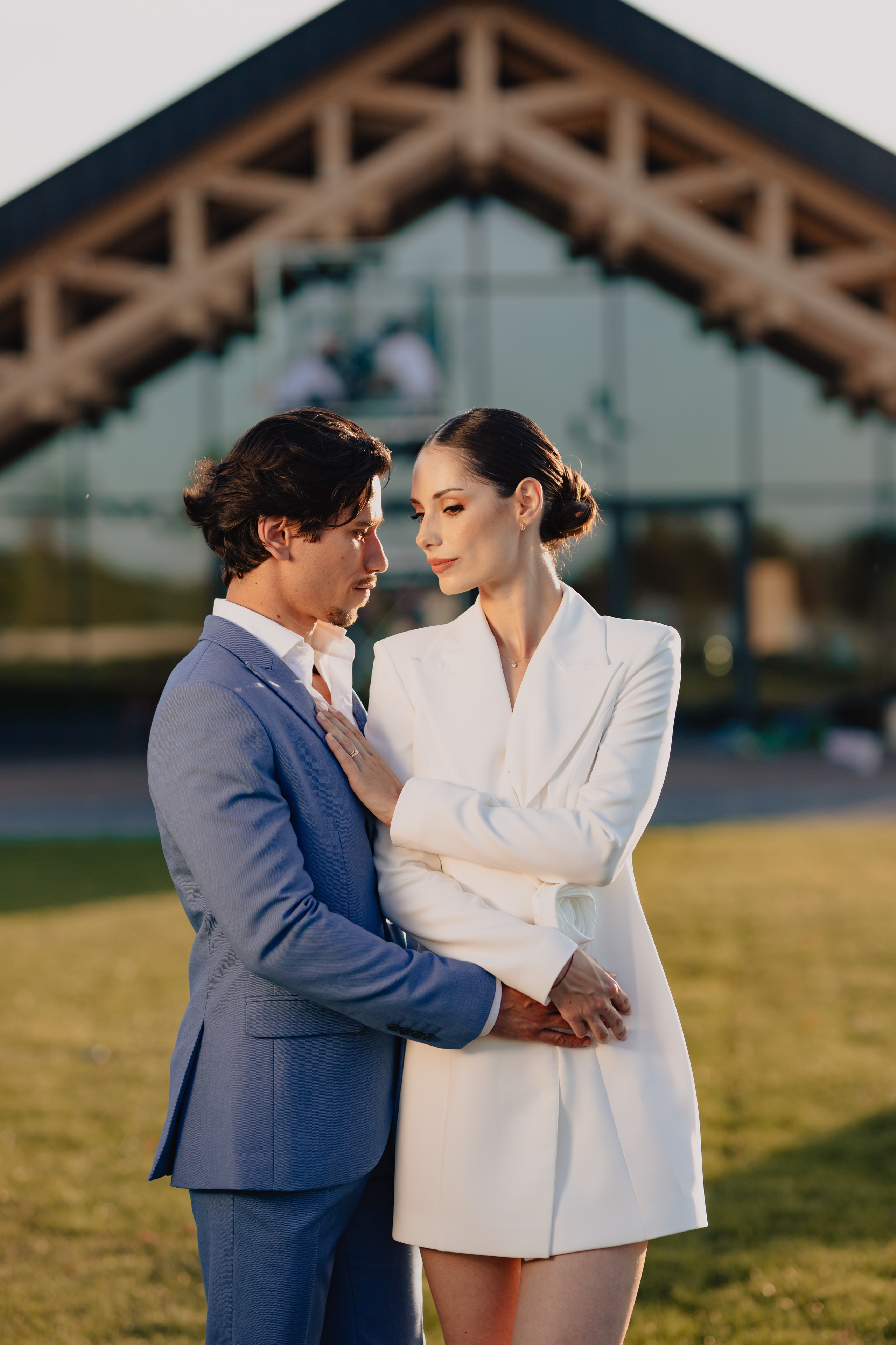 Styled shot at The Barn, Cluj. Fotograf de nunta — documenting your love story with a touch of editorial — wedding photographer