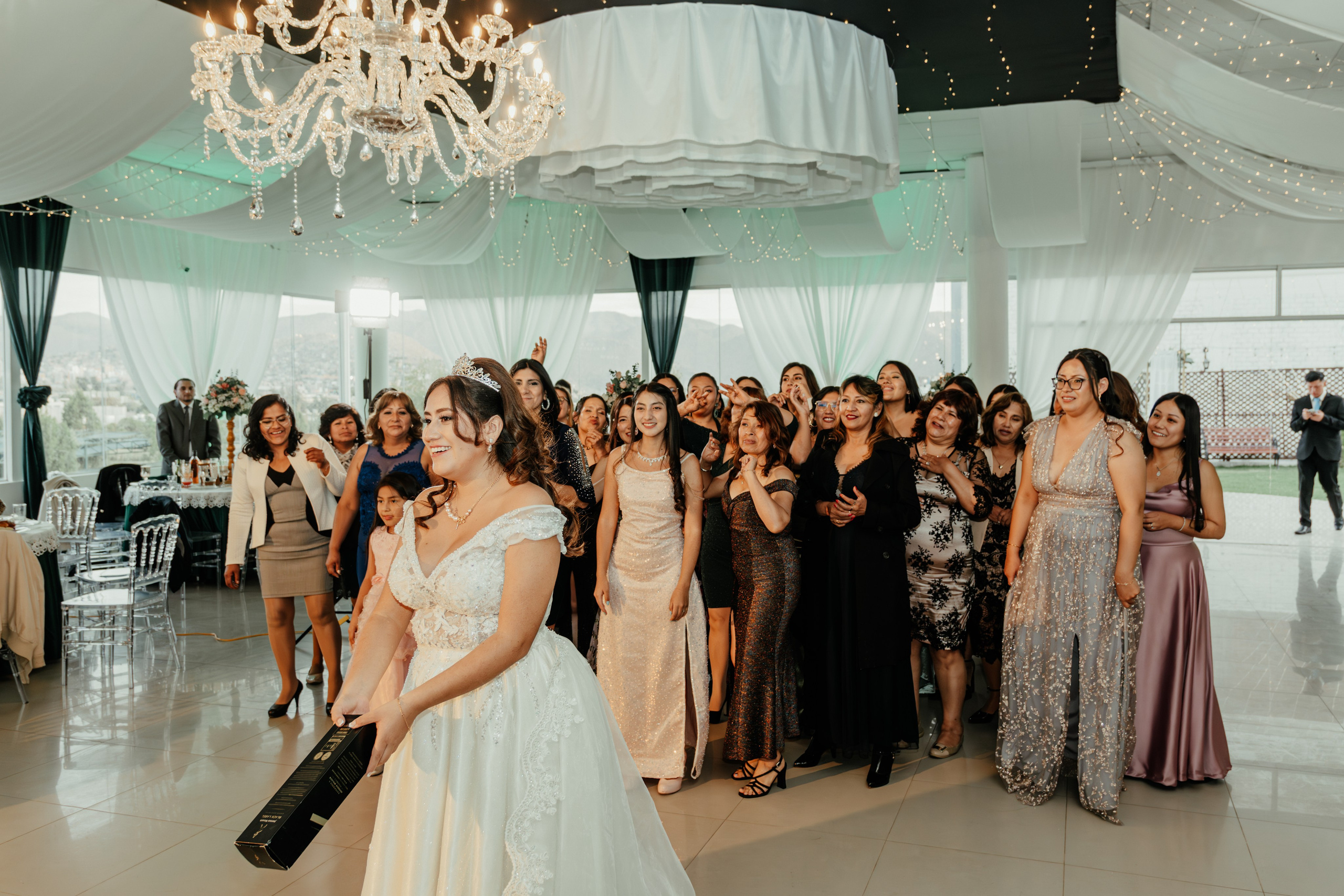 ANGIE + MANUEL BODA RELIGIOSA. Studio KVTA | Fotografía y Video de Bodas en Arequipa