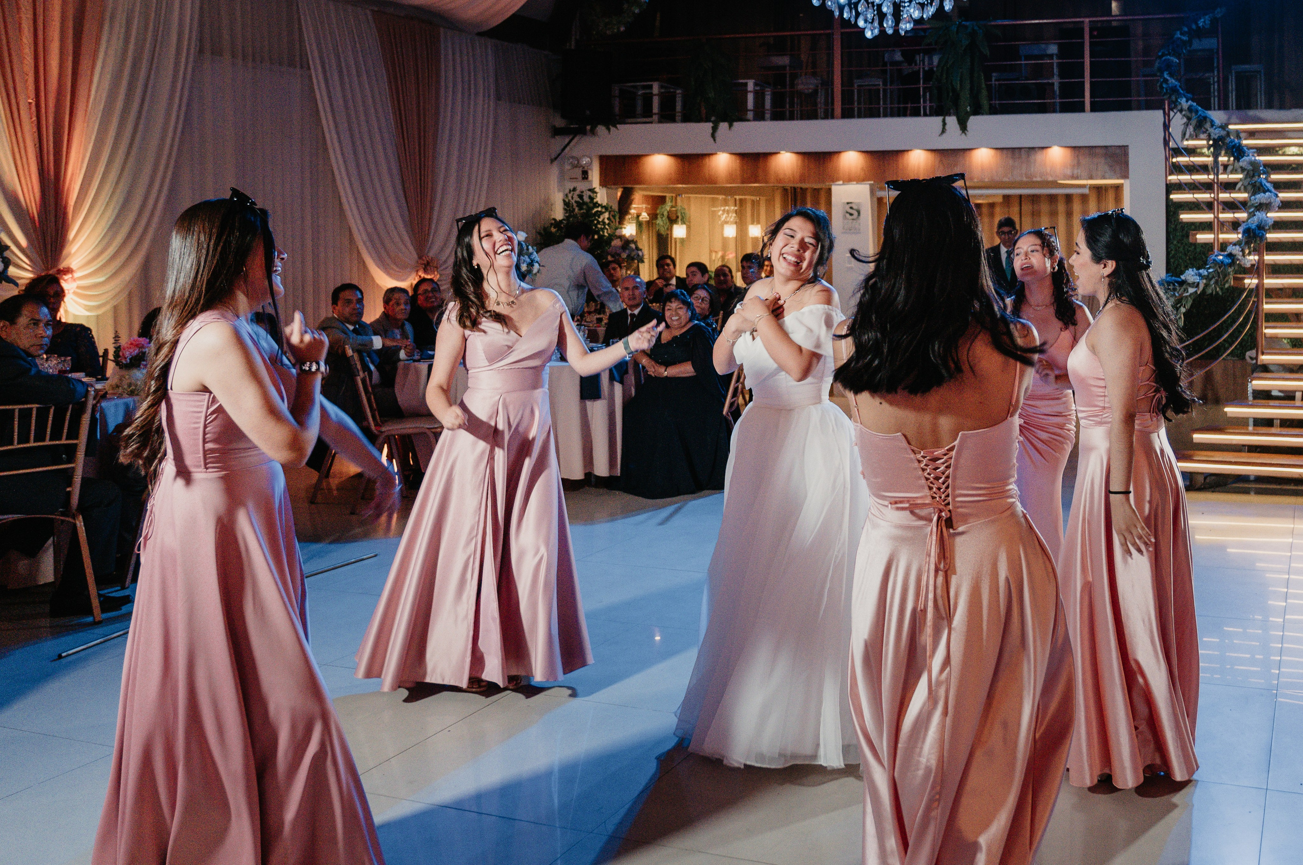 ALEJANDRA + RODRIGO BODA RELIGIOSA. Studio KVTA | Fotografía y Video de Bodas en Arequipa