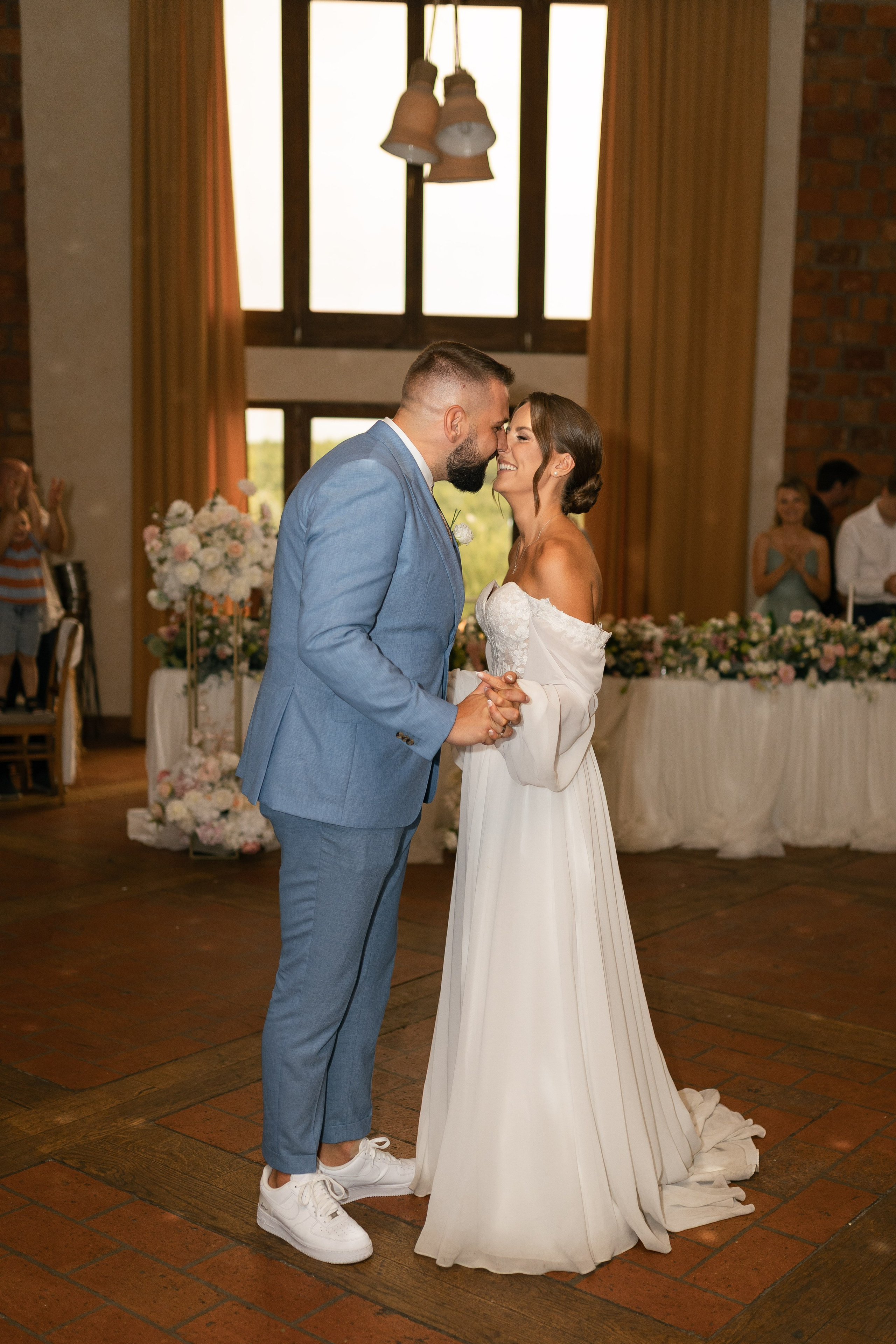 M&D|Between City Lights and Hidden Oasis. Black Sheep Produkcija| Wedding Photography and Wedding Films, based in Kragujevac, Europe / Fotograf i videograf, Kragujevac, Srbija