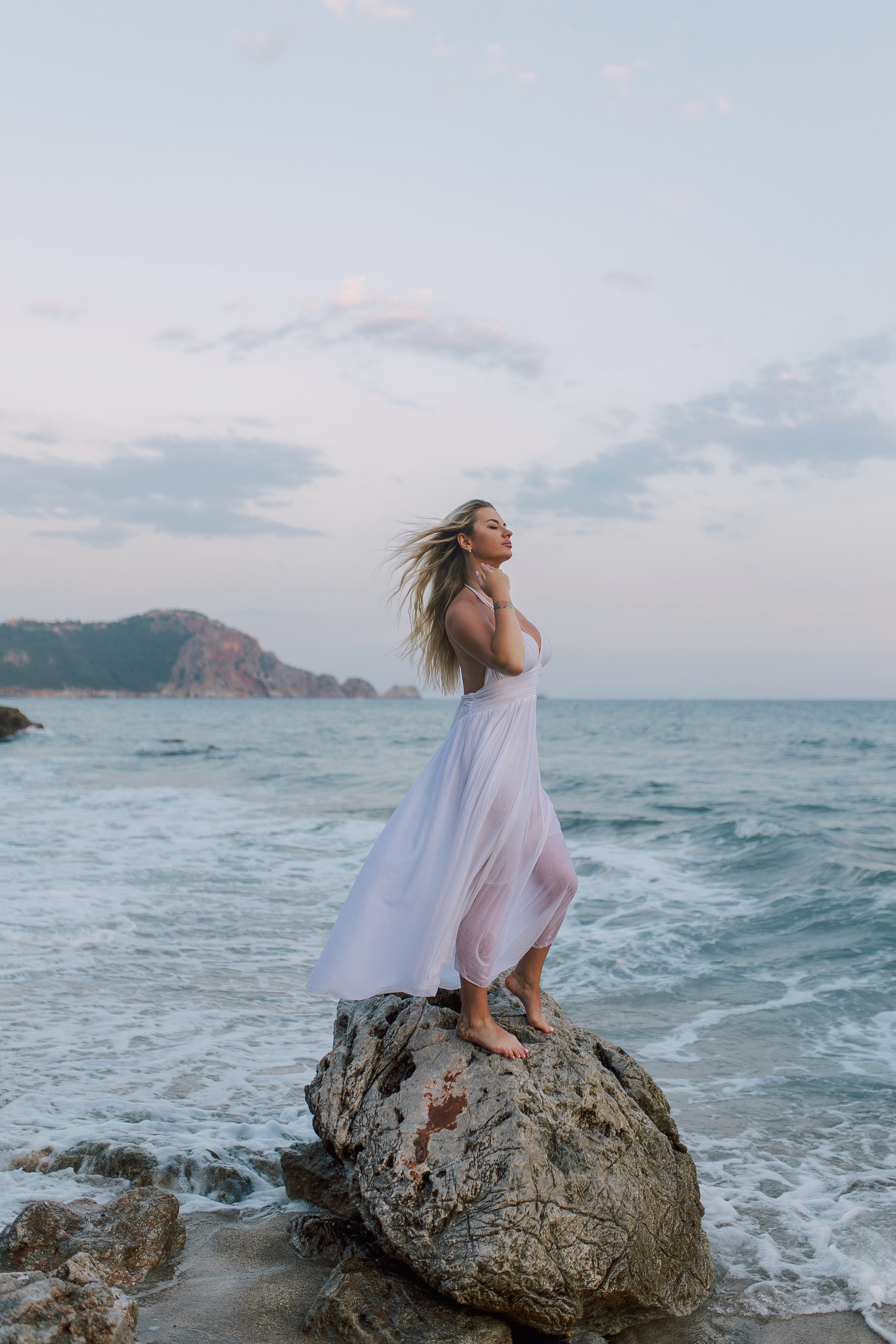 Sunset. Beach. Sunset shooting on Cleopatra Beach. Alanya. Professional Photographer in Alanya, Side, Belek | Alsu Develi  Wedding, Family and portrait photo sessions