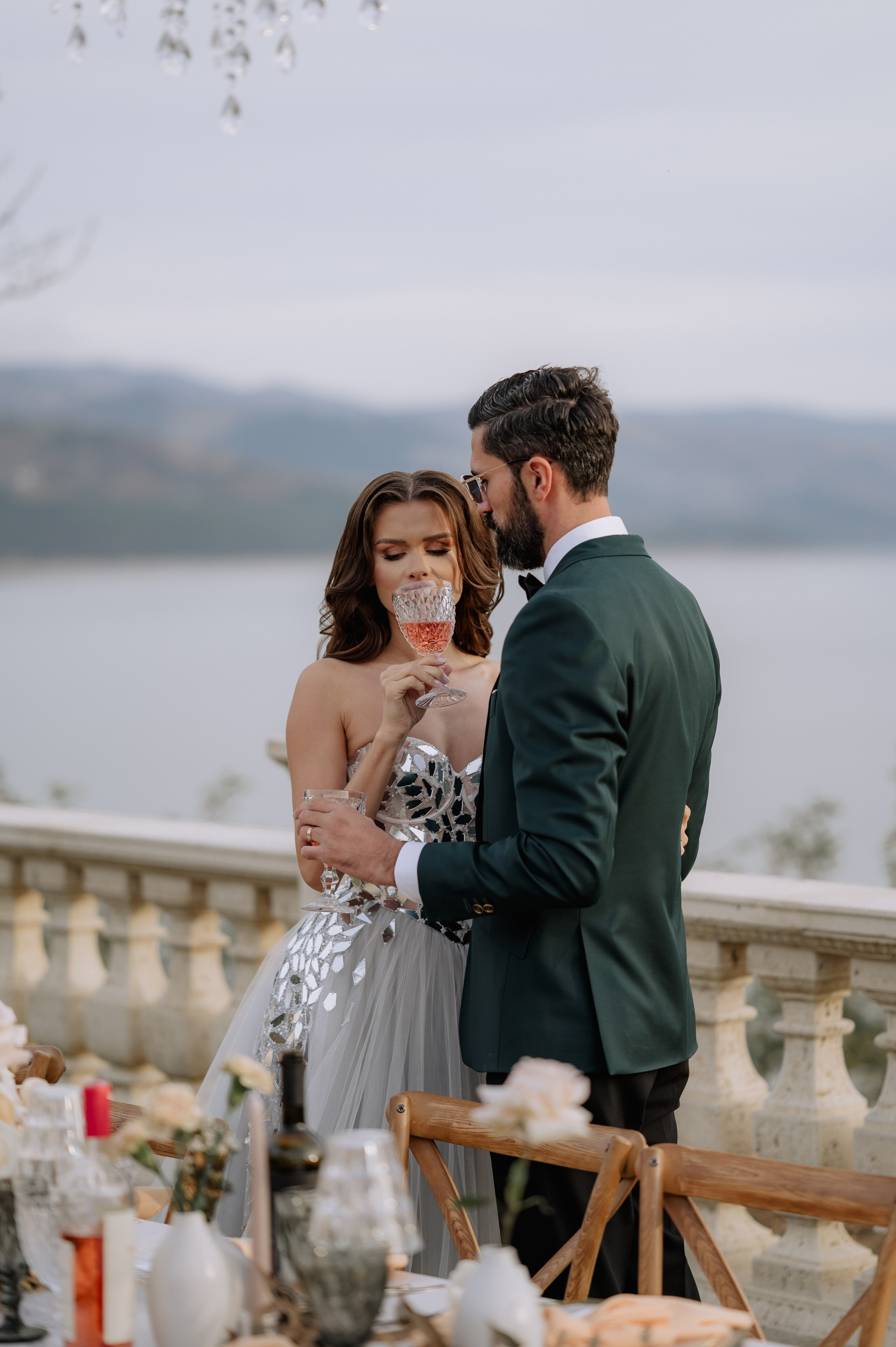 Sedinta foto in ziua nuntii. Proud Vision Weddings | Wedding Photography & Film — Servicii profesionale Foto Video Nunta Iasi