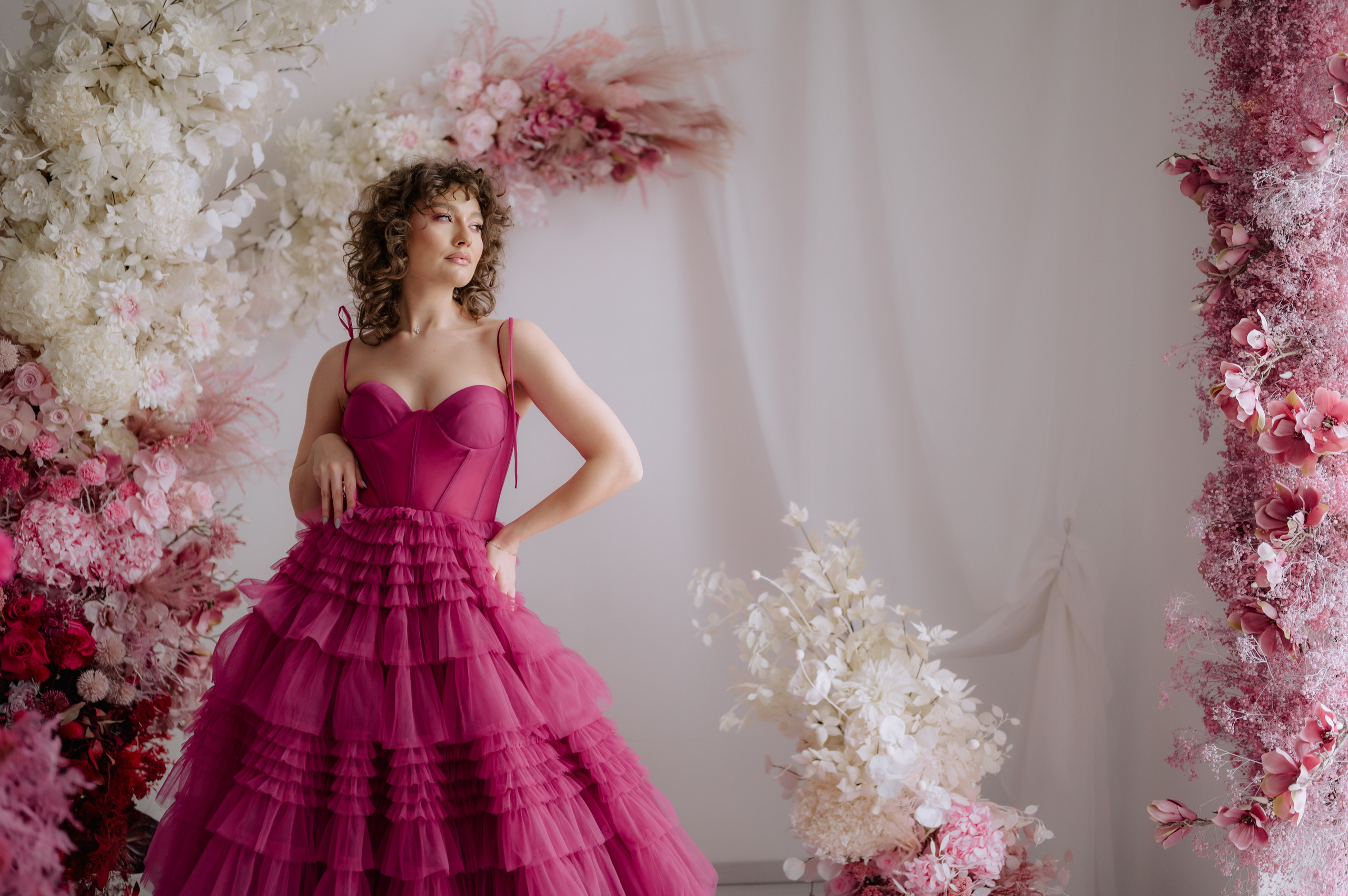 Fotografii in studio. Proud Vision Weddings | Wedding Photography & Film — Servicii profesionale Foto Video Nunta Iasi