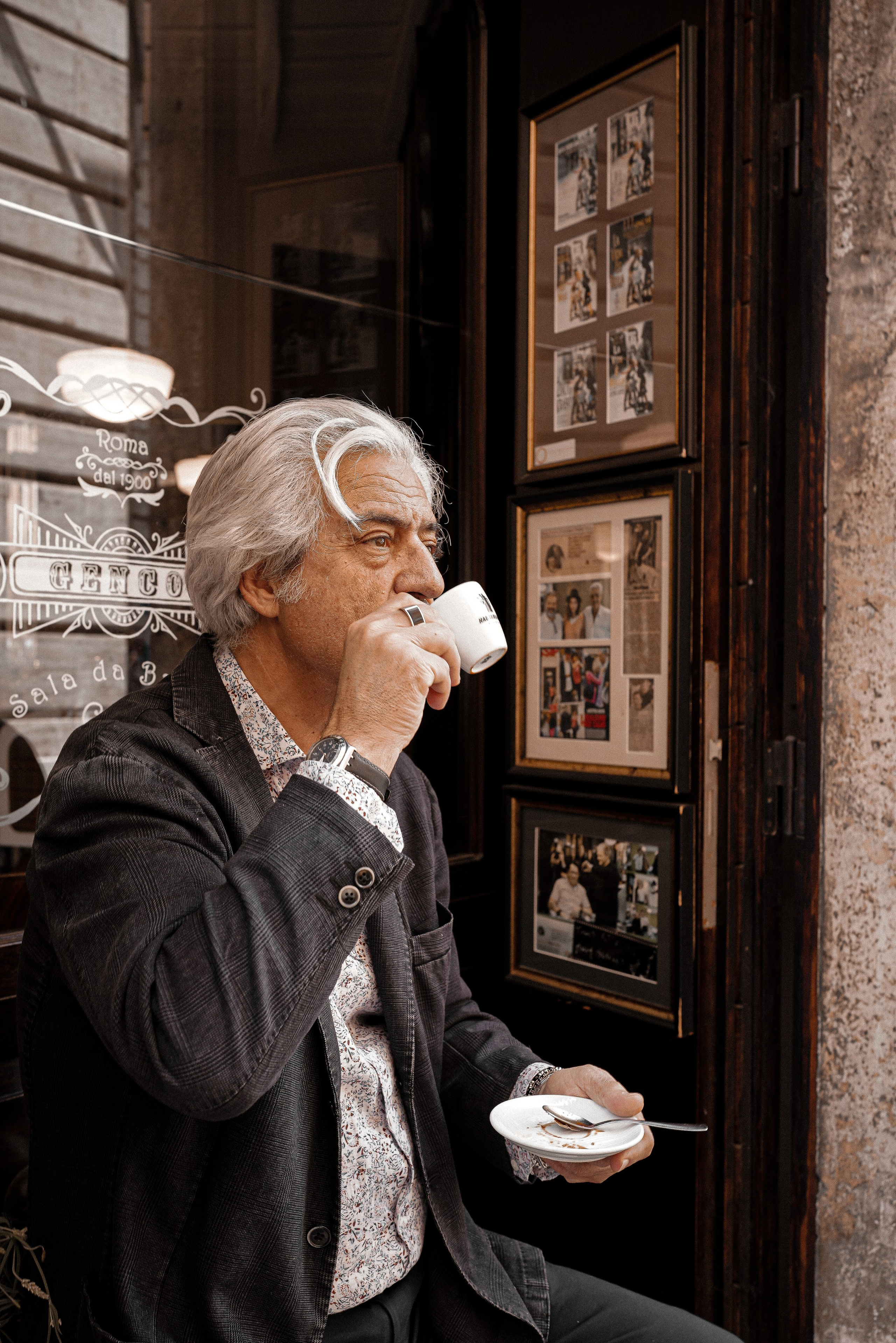 Римский Цирюльник. Фотограф в Риме. Гид по Риму. Фотограф Италия. Гиды по Италии. Фотосессия в Риме. Экскурсия в Риме с Русскоговорящим гидом. Гид Италия