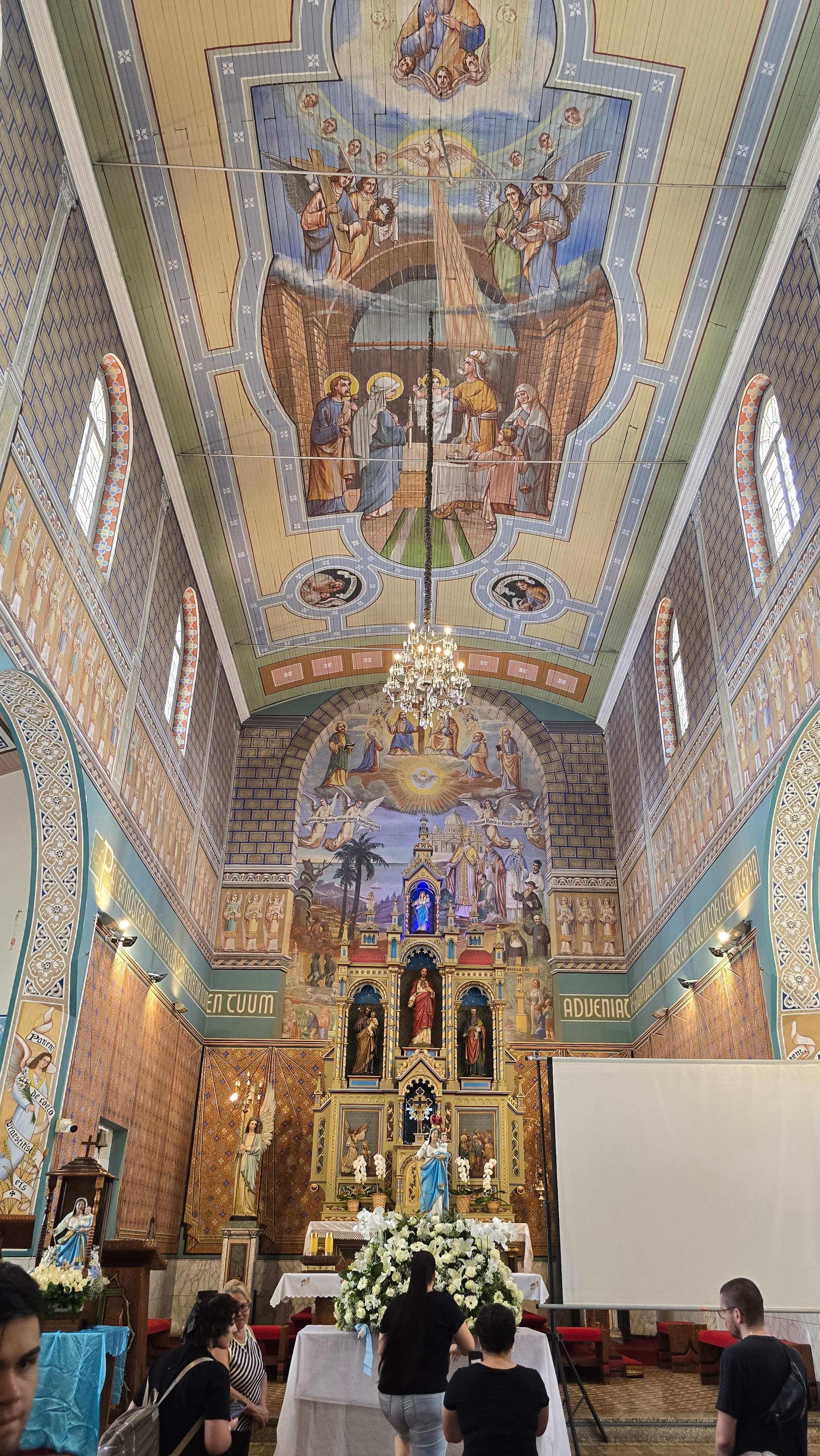 Peregrinação Nossa Senhora de Belém. Handa Produções