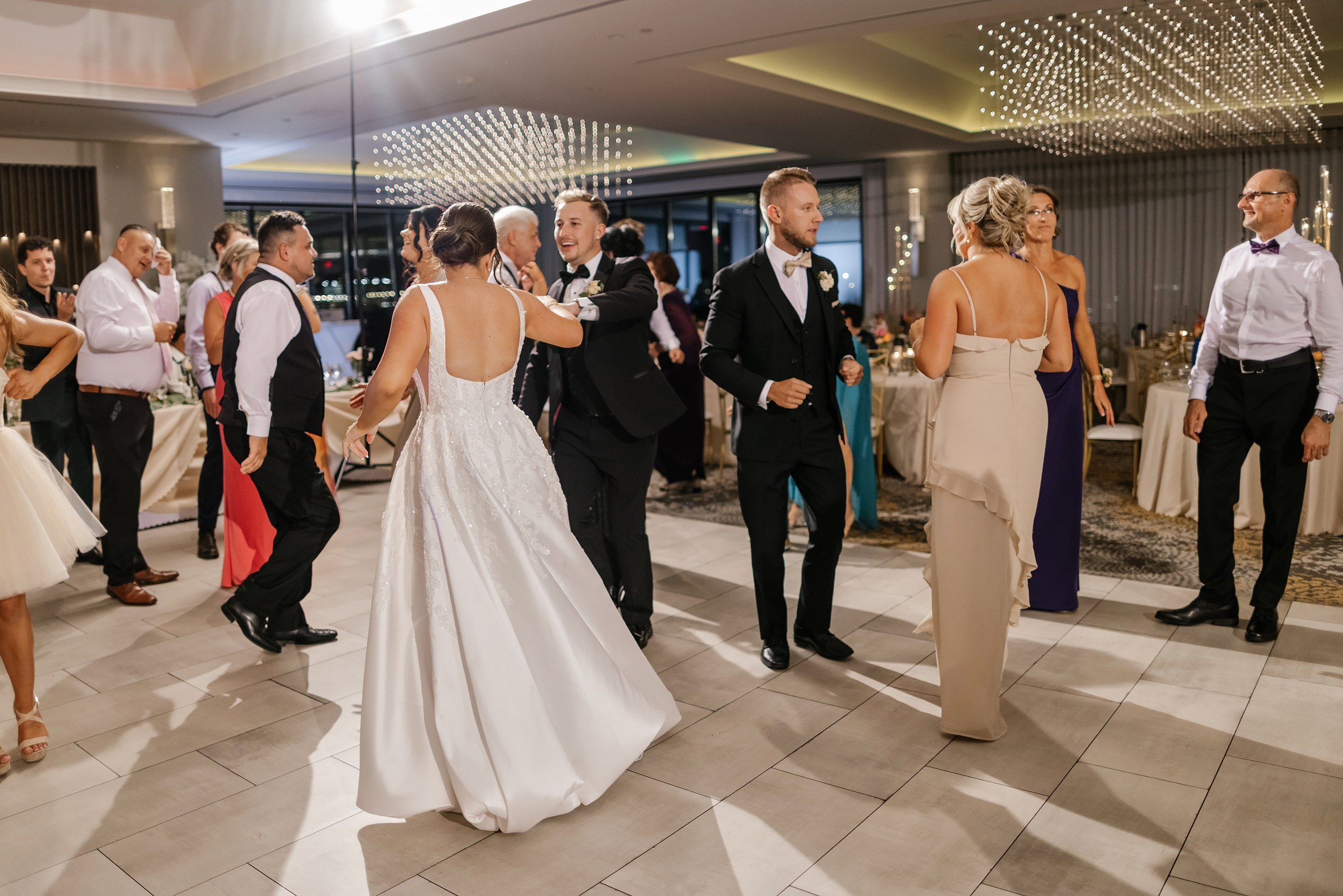 09.06.2025 Wedding. Wedding family event photographer in Chicago Nick Yushevich