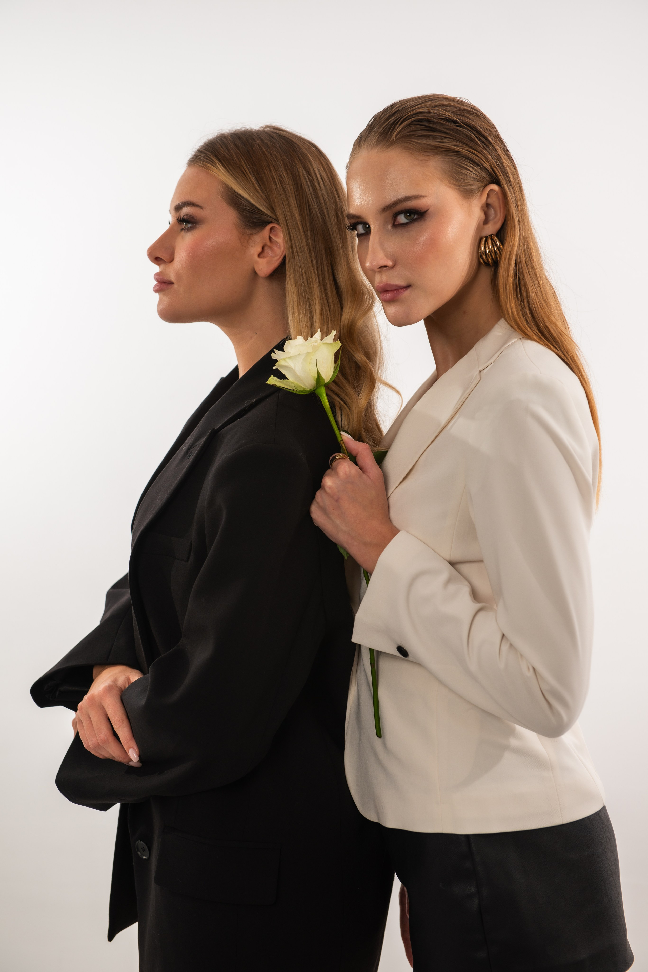 Aura Divina. JourneyUP Visuals