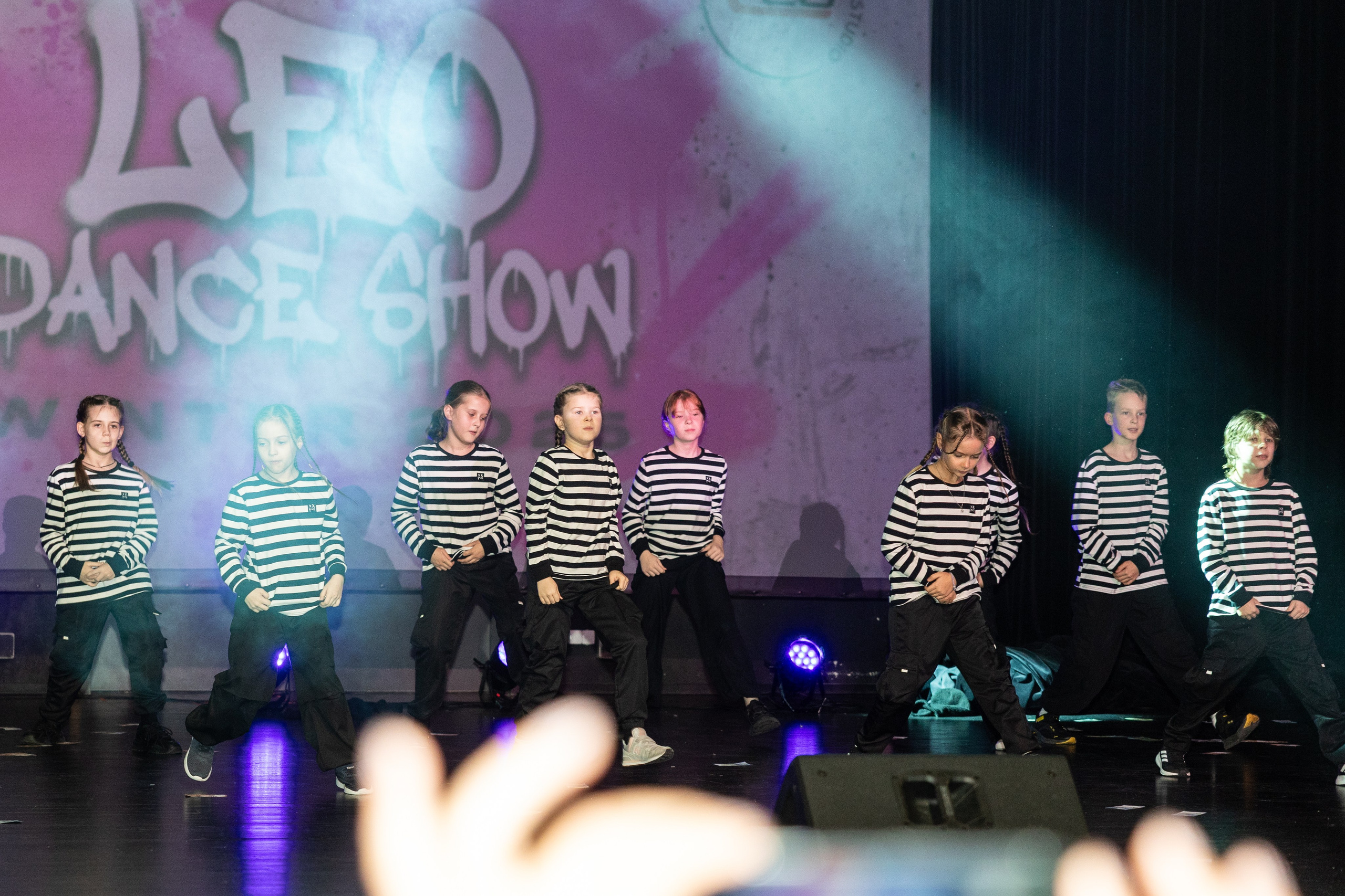 LEO DANCE SHOW WINTER 2025. Семейный и детский фотограф в Варшаве Мила Бобровская