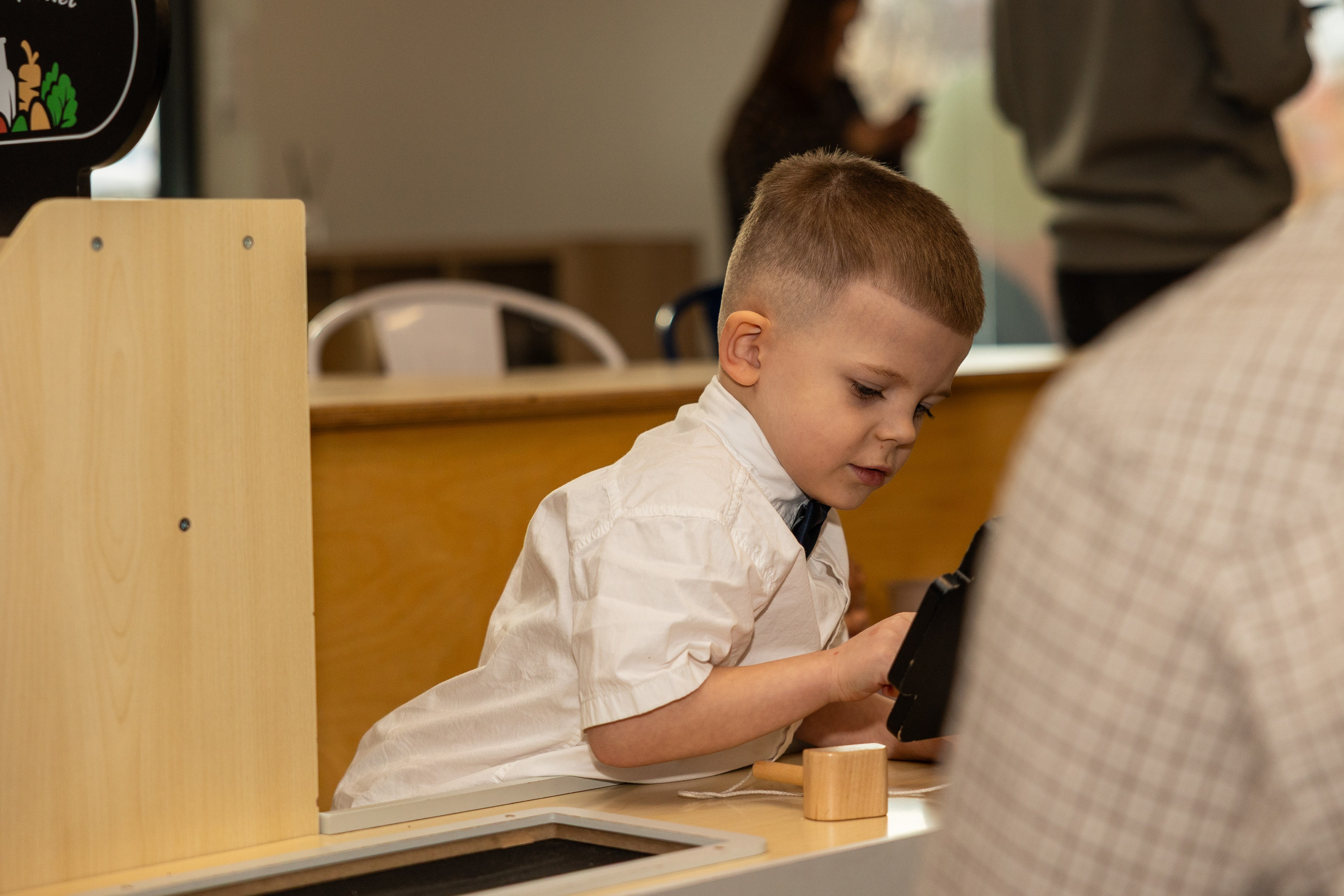 День рождения Артёма 24 января 2026 года. Семейный и детский фотограф в Варшаве Мила Бобровская