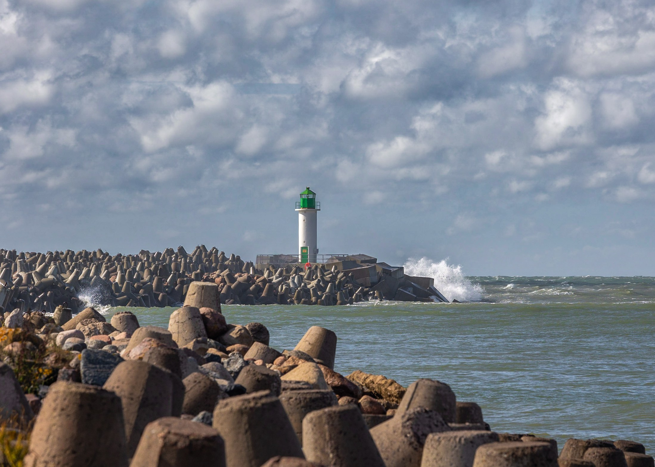 Dažādas fotogrāfijas. Sajūtu un mirkļu fotogrāfs no Rīgas, Mārtiņš Babris