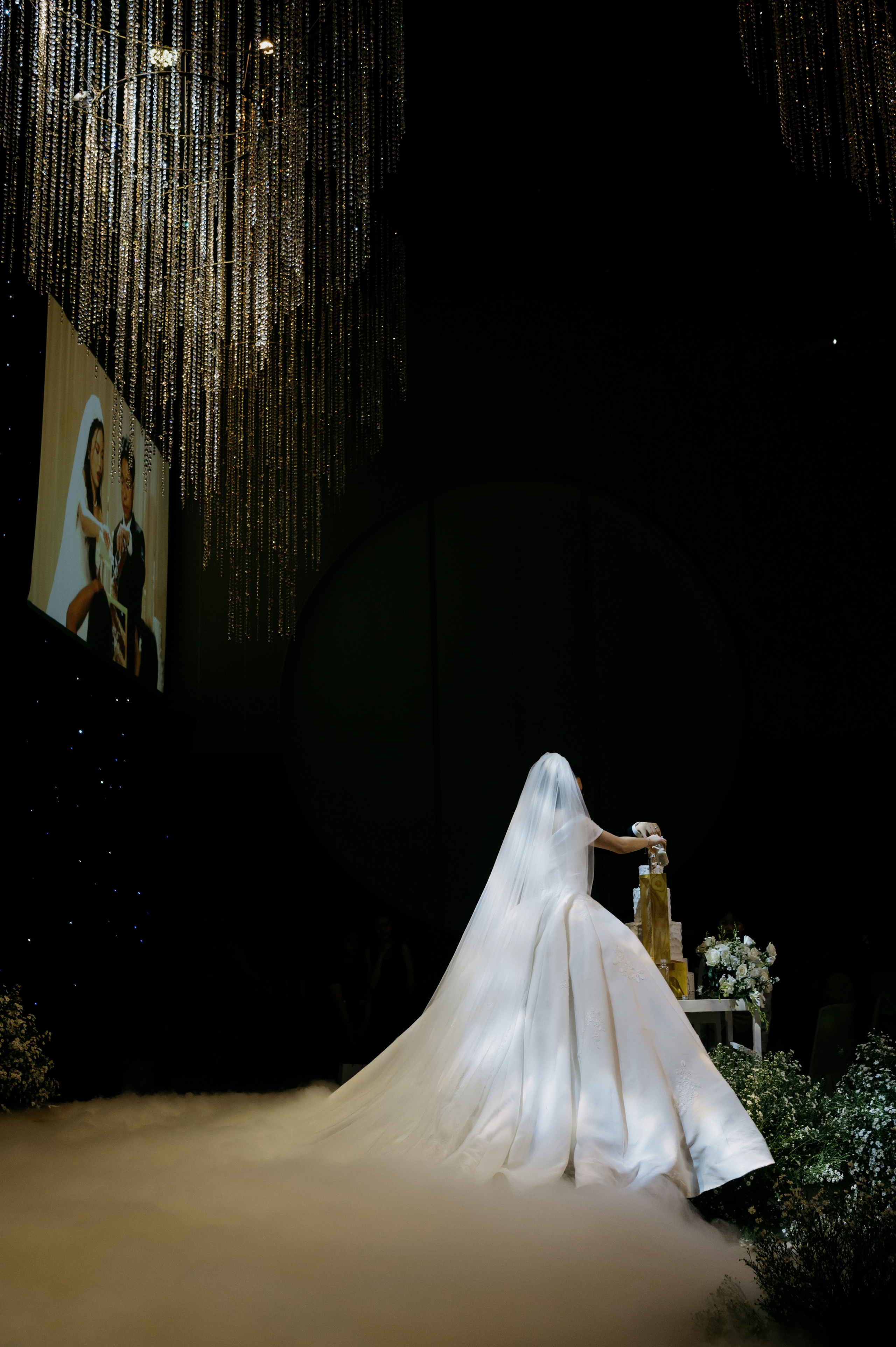 DAT & TU / Wedding Party. Saigon Wedding Present | Art Beyond Moments