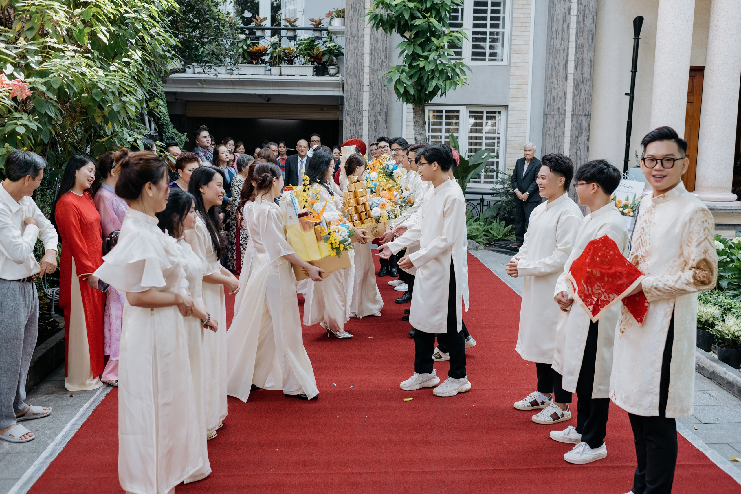 QUỐC HƯNG & HỒNG NGỌC. Nhiếp ảnh gia đám cưới hàng đầu tại Thành Phố Hồ Chí Minh