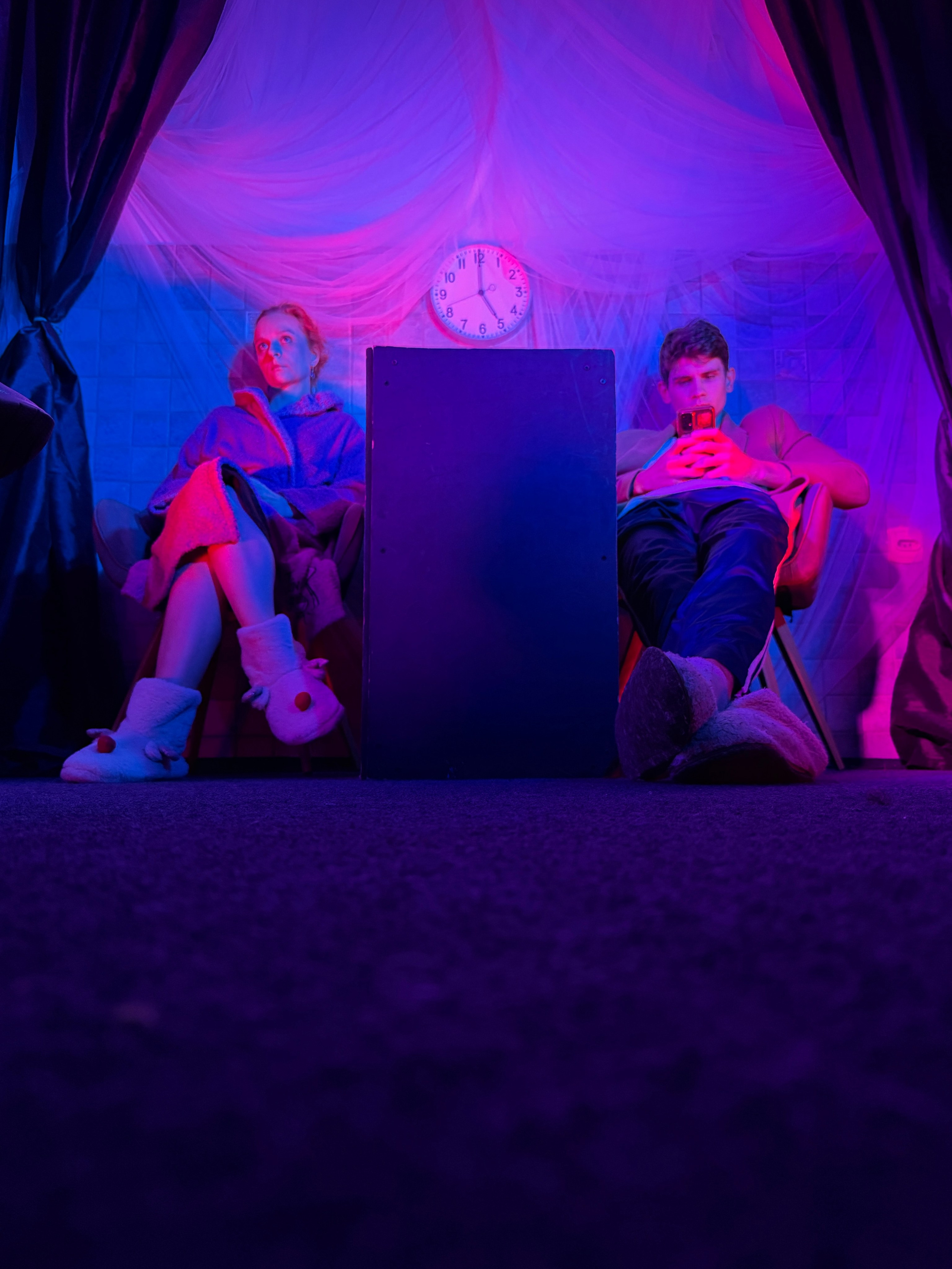 Фоторепортаж вистави у Будві. Портретний фотограф Альона Новгородцева