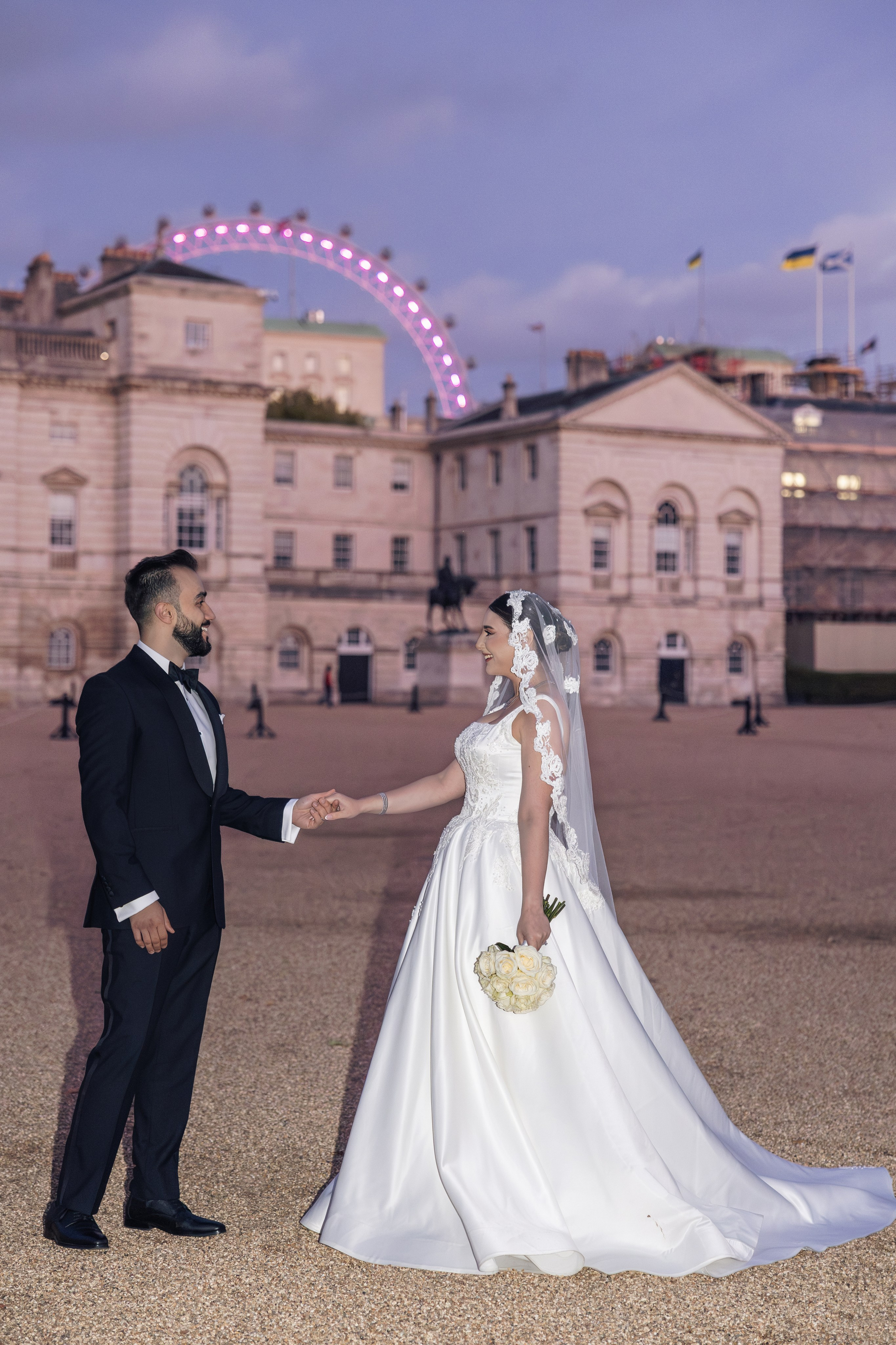 Couples|Elopement|Weddings. PHOTOGRAPHER IN LONDON