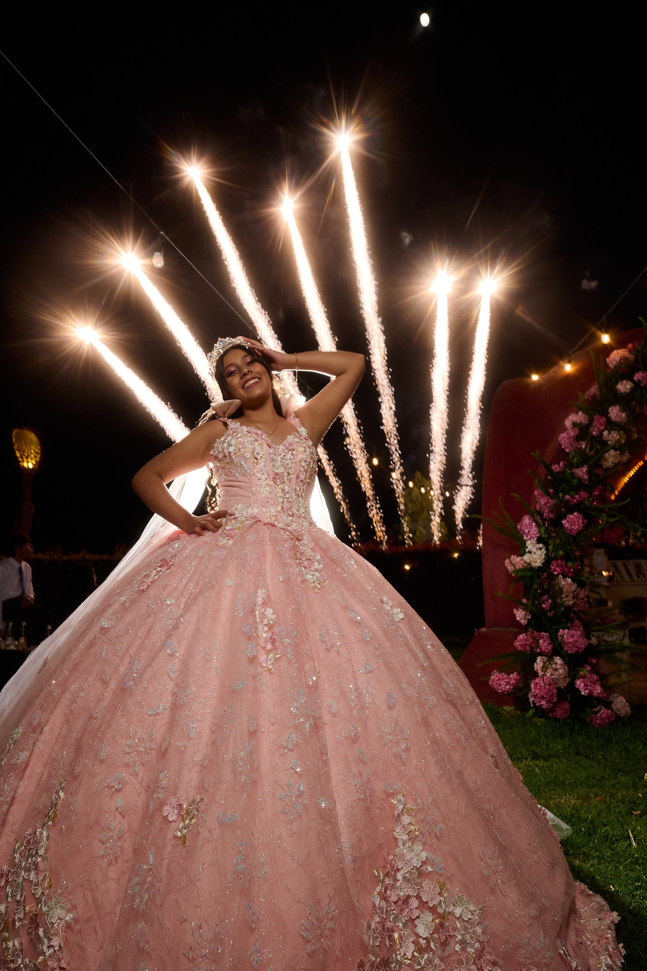 Mis 15 | Sesiones de Fotografía Modernas. Wedding Photography & Videography by ZZ Hendrick | Capturing Your Love Story in Colombia & USA