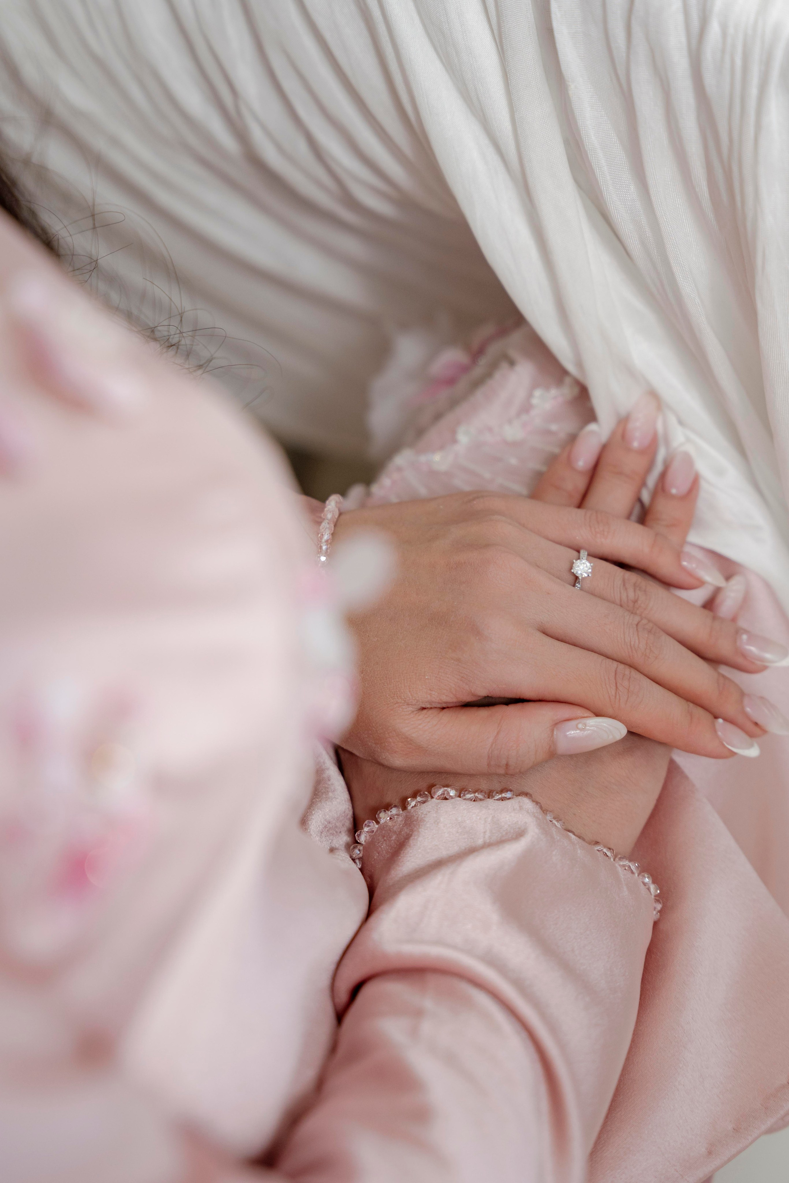 LINH & HUYEN. WEDDING PHOTOGRAPHER IN VIETNAM