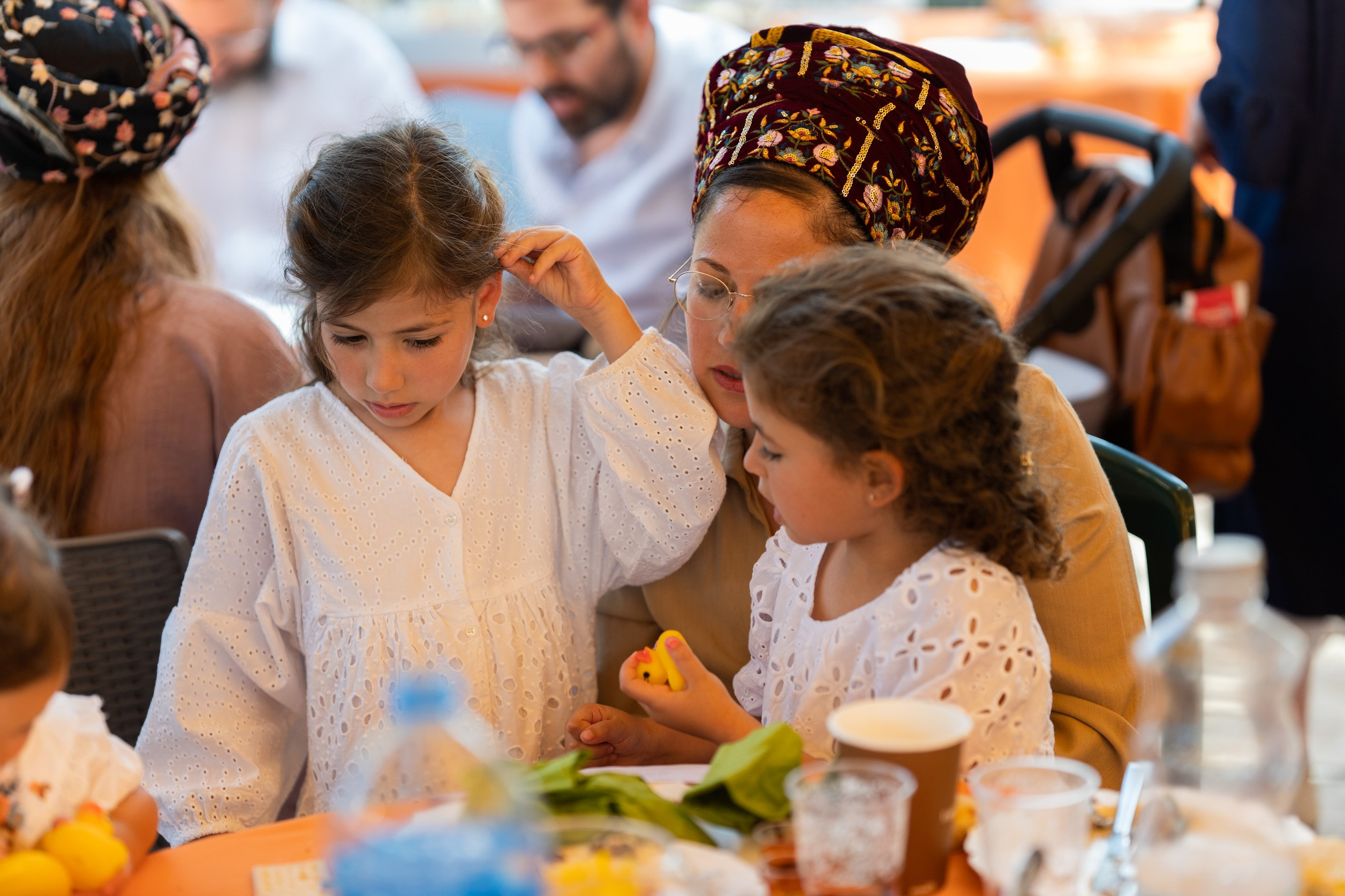 משפחת ברנד. יוסף מזרחי צילום חתונה, ברית וזוגיות. צלם מקצועי שאוהב להוציא אתכם הכי יפים ברגעים הכי מרגשים
