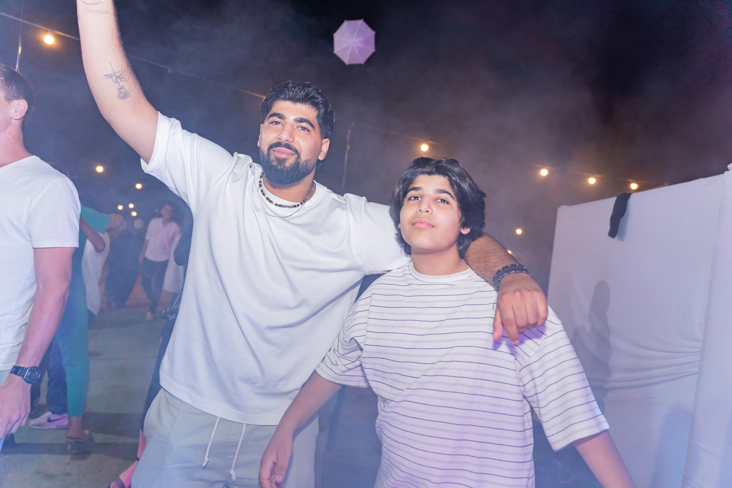 אביה ואחיה. יוסף מזרחי צילום חתונה, ברית וזוגיות. צלם מקצועי שאוהב להוציא אתכם הכי יפים ברגעים הכי מרגשים